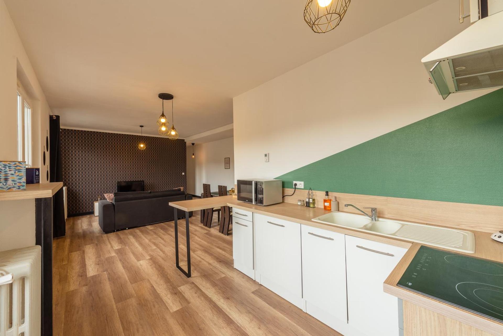 Communal lounge/ TV room