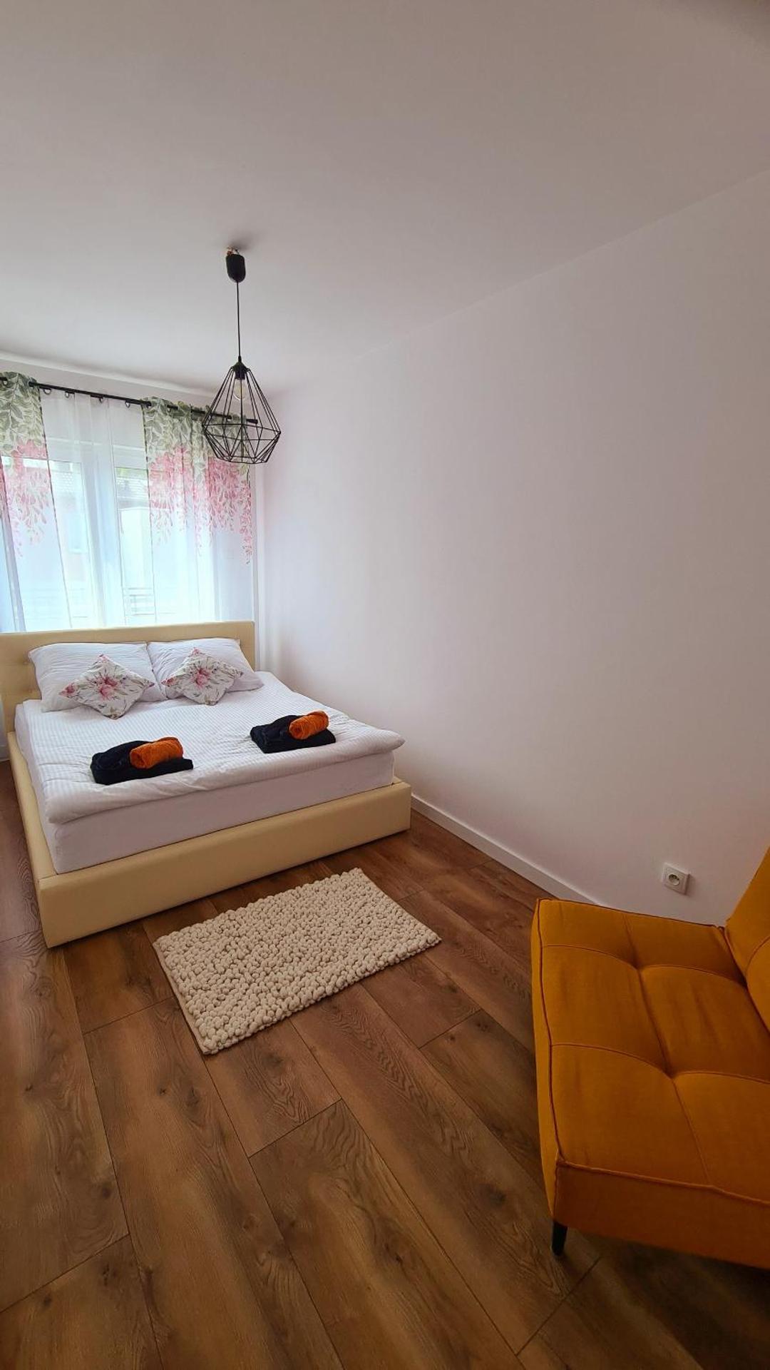 Top Apartament II