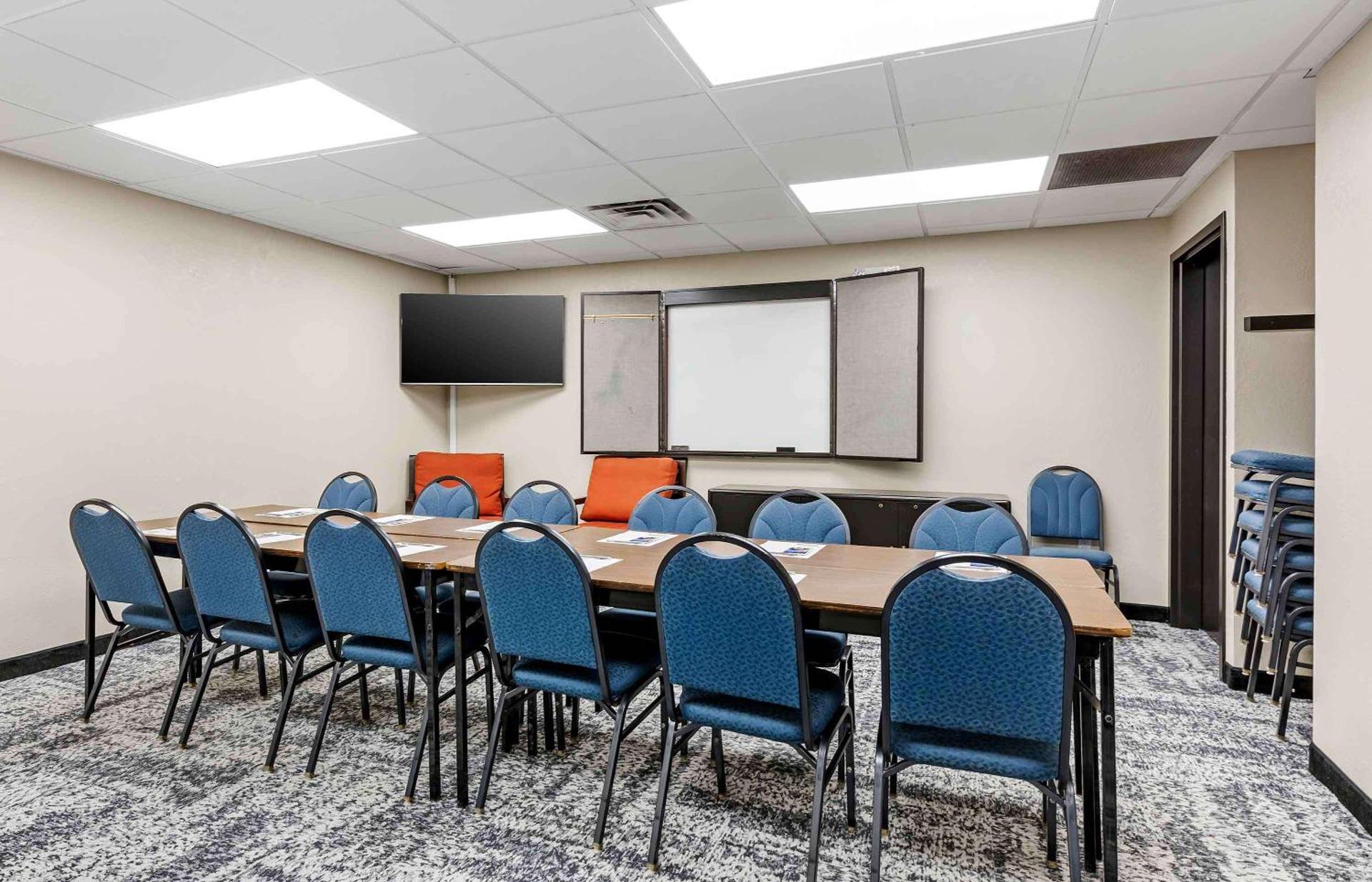 Meeting/conference room
