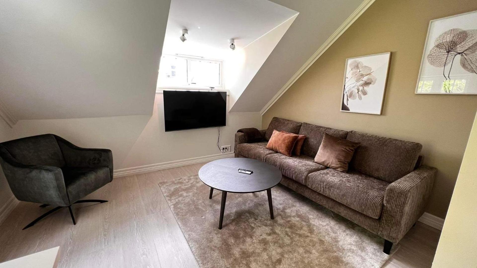 Bo i historisk bygning, kort vei til sentrum