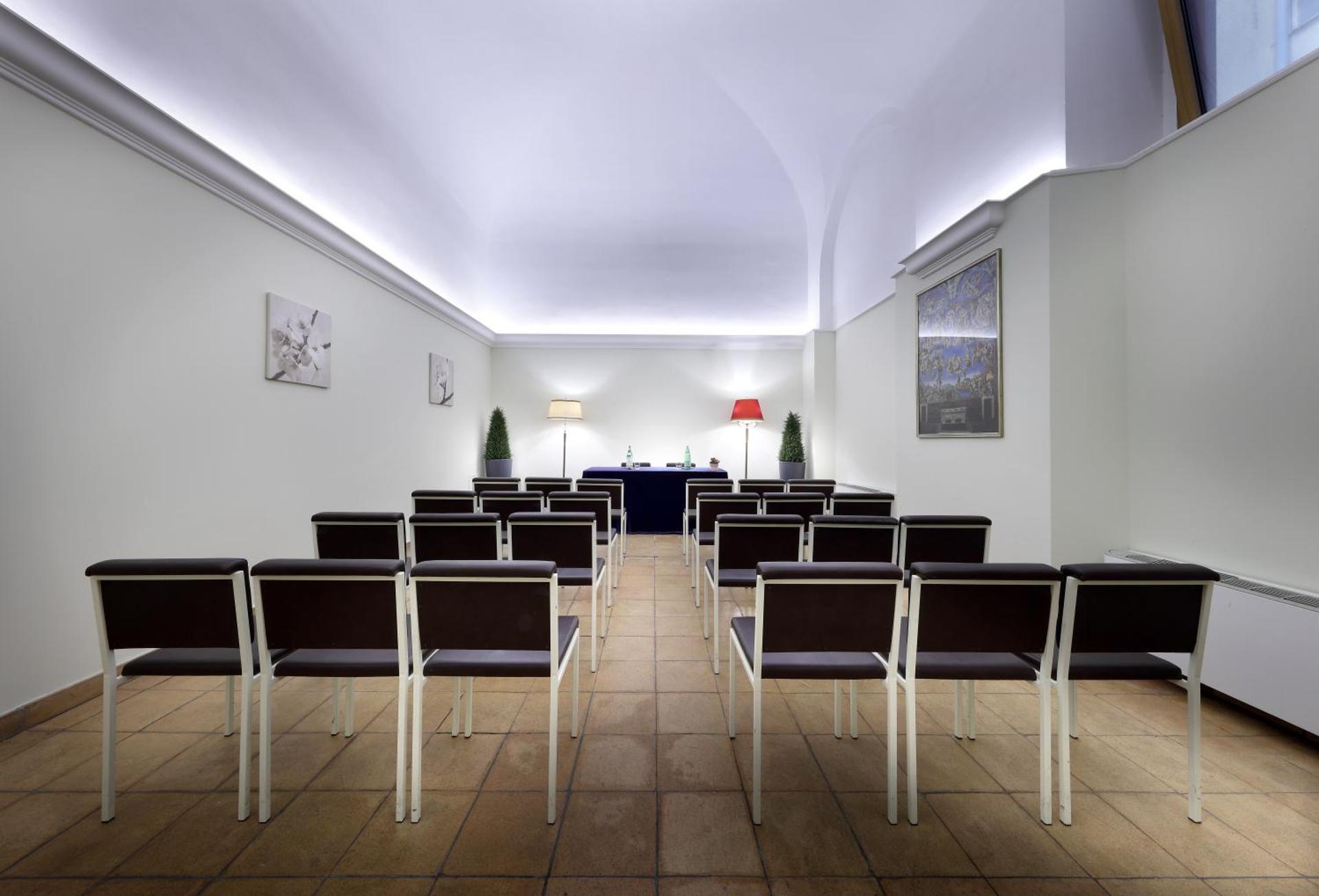 Meeting/conference room