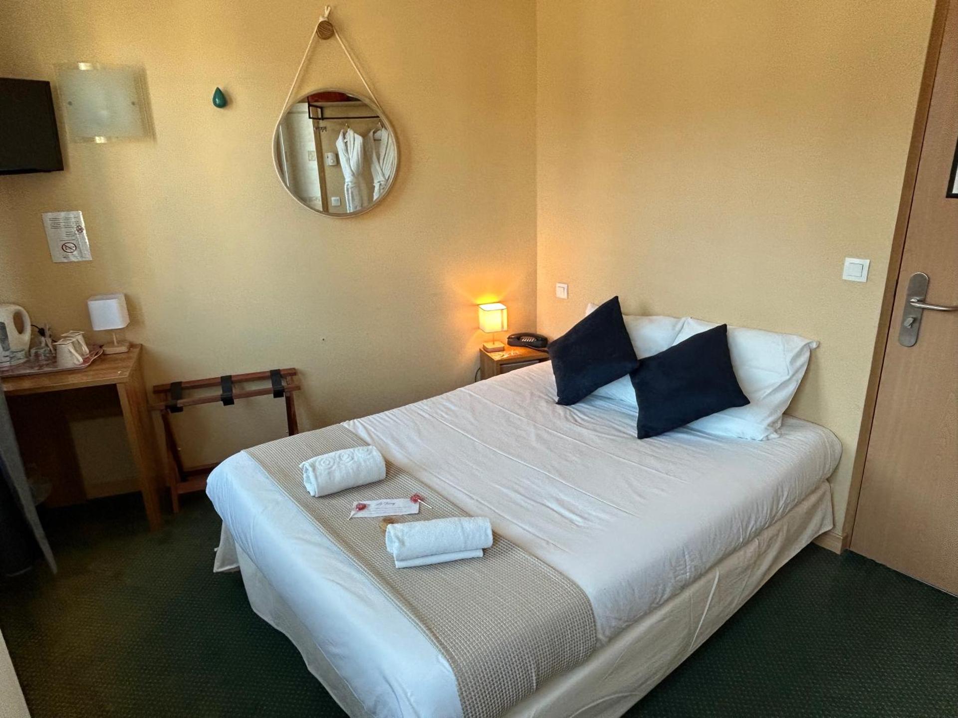 Logis Hôtel Restaurant SPA Le Tosny