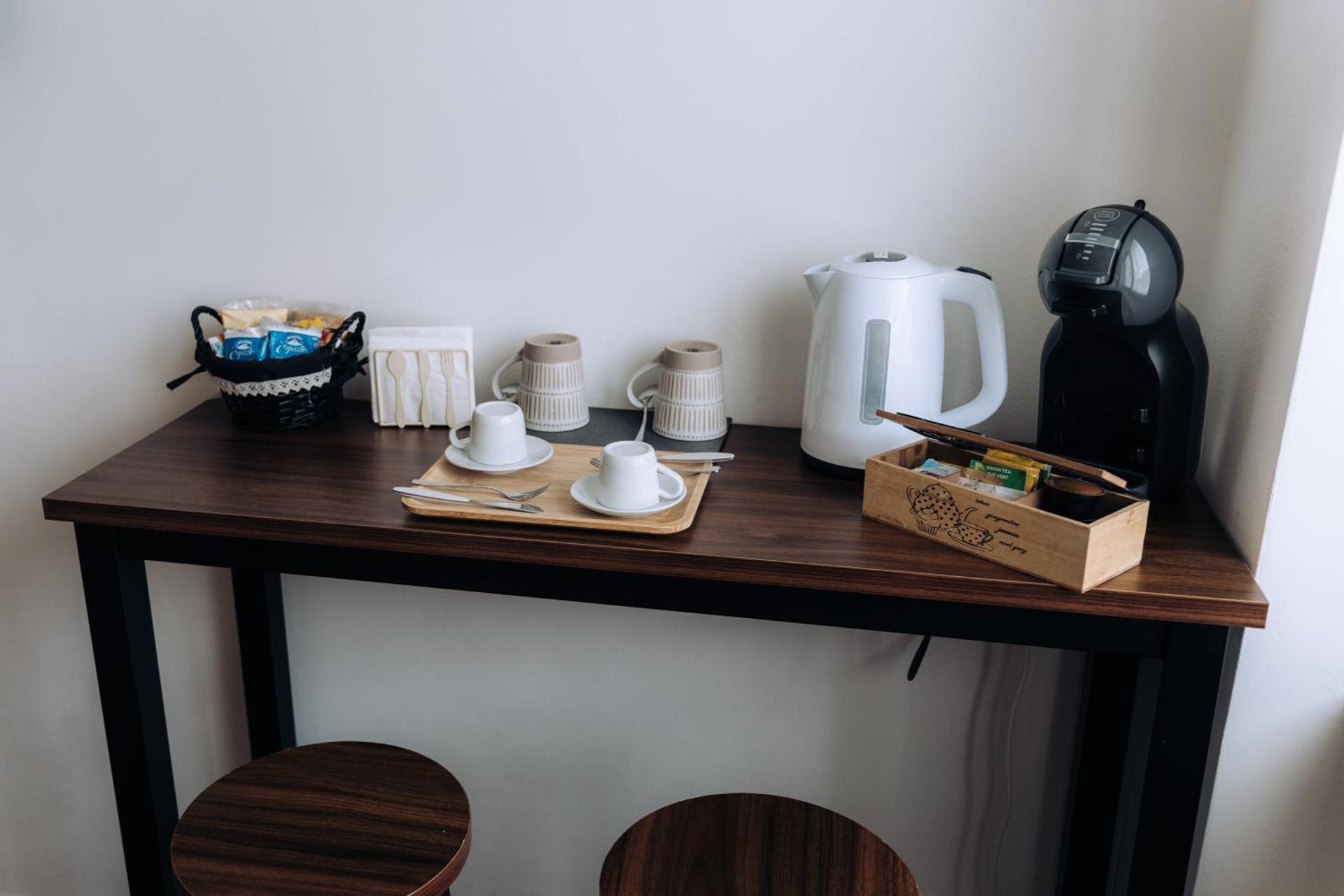 Coffee/tea facilities