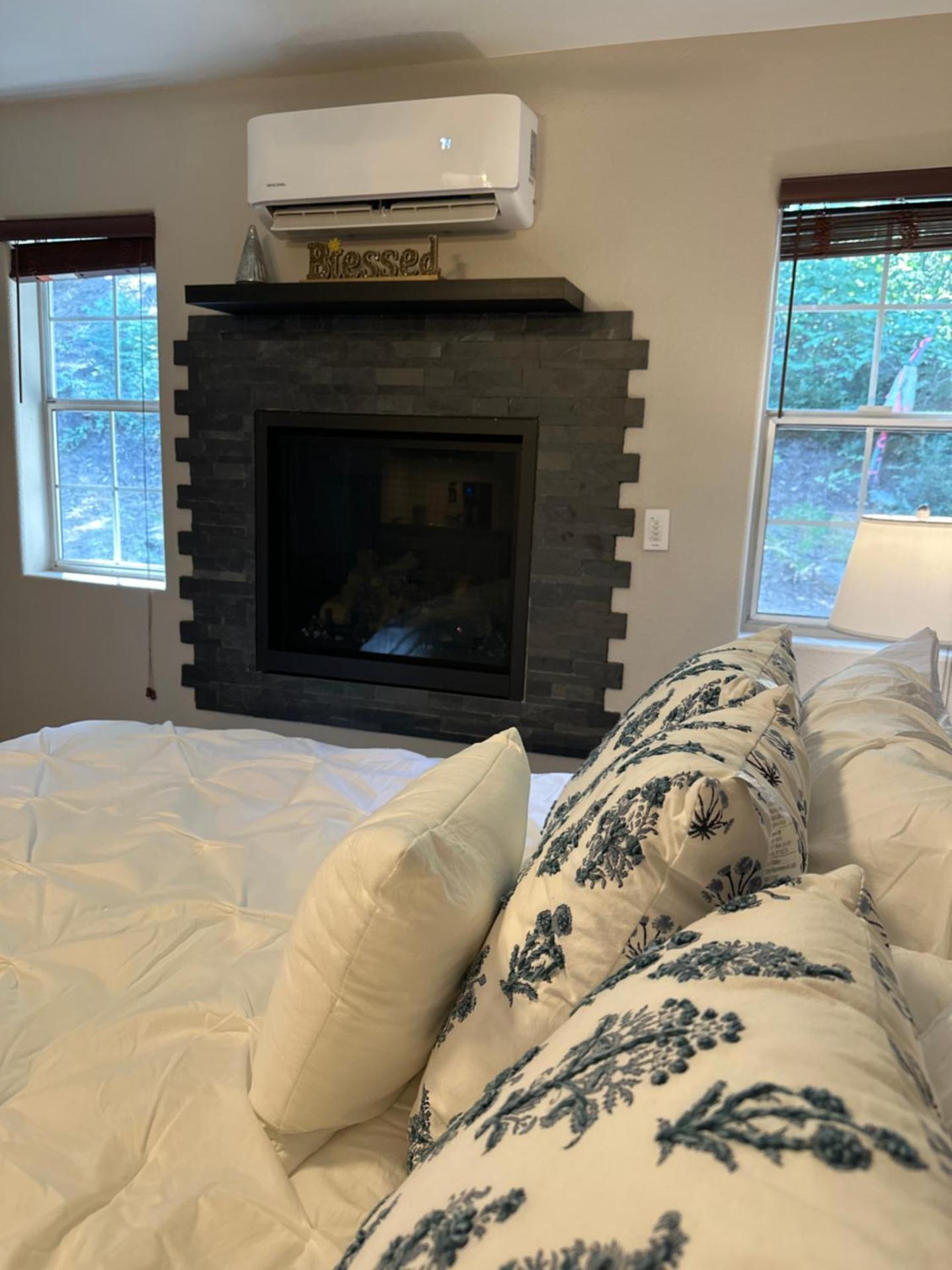 YoBee! Park Reservation Included! Heart of Yosemite - Homey Studios and Breakfast