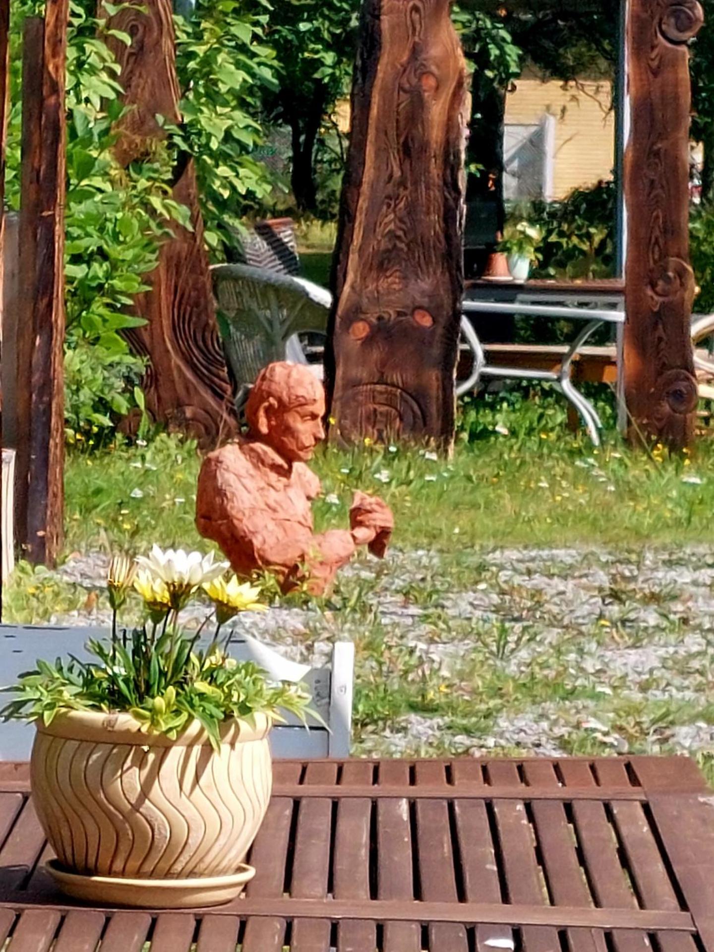 Inner courtyard view