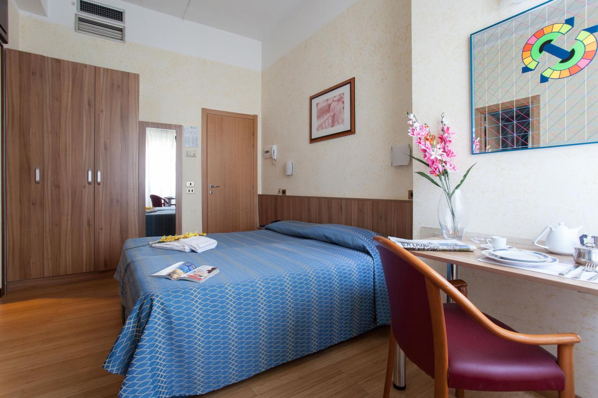 Double Room with Kitchenette