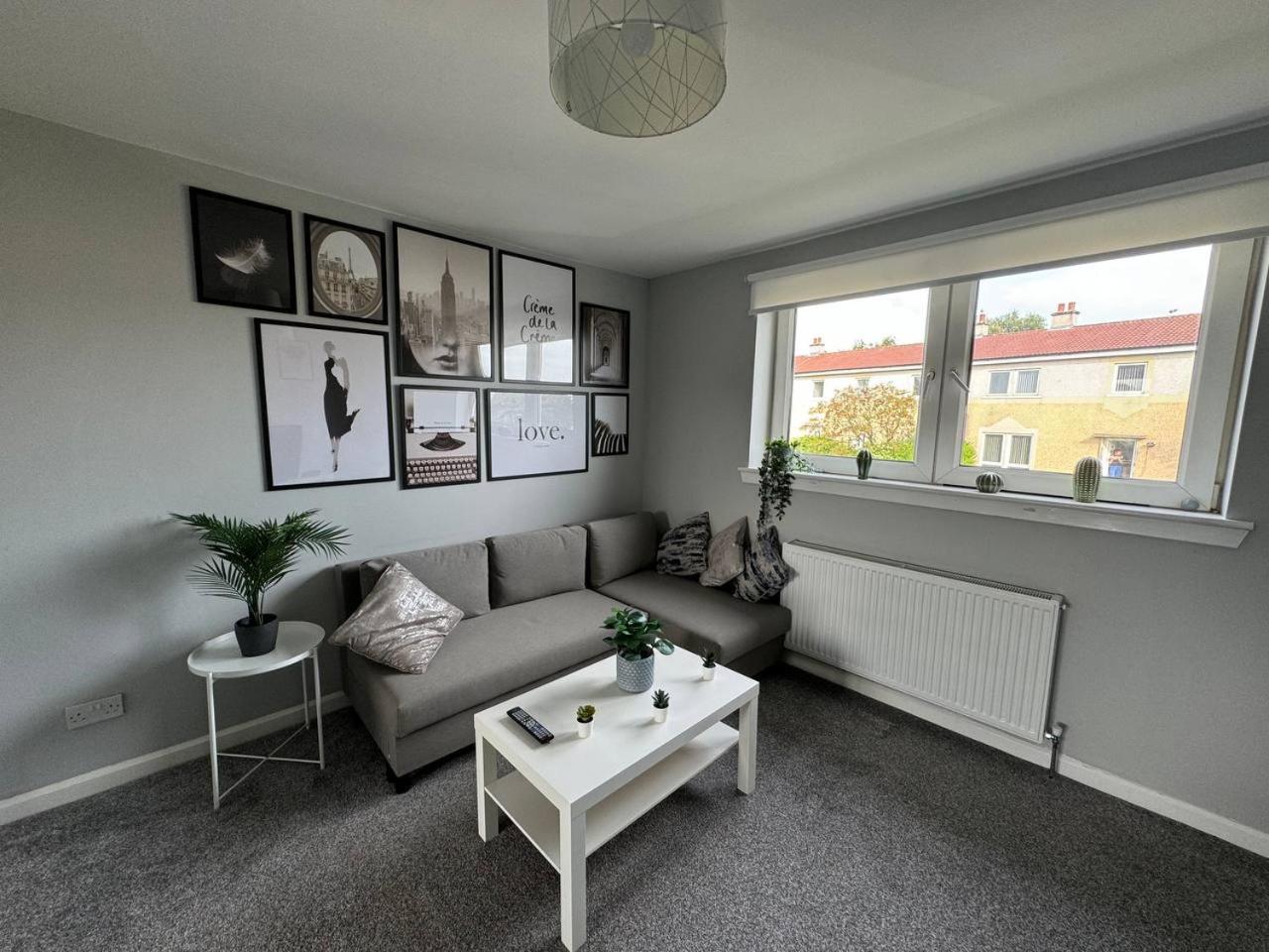 ClydeBank Brand new 3BDR Home, Glasgow