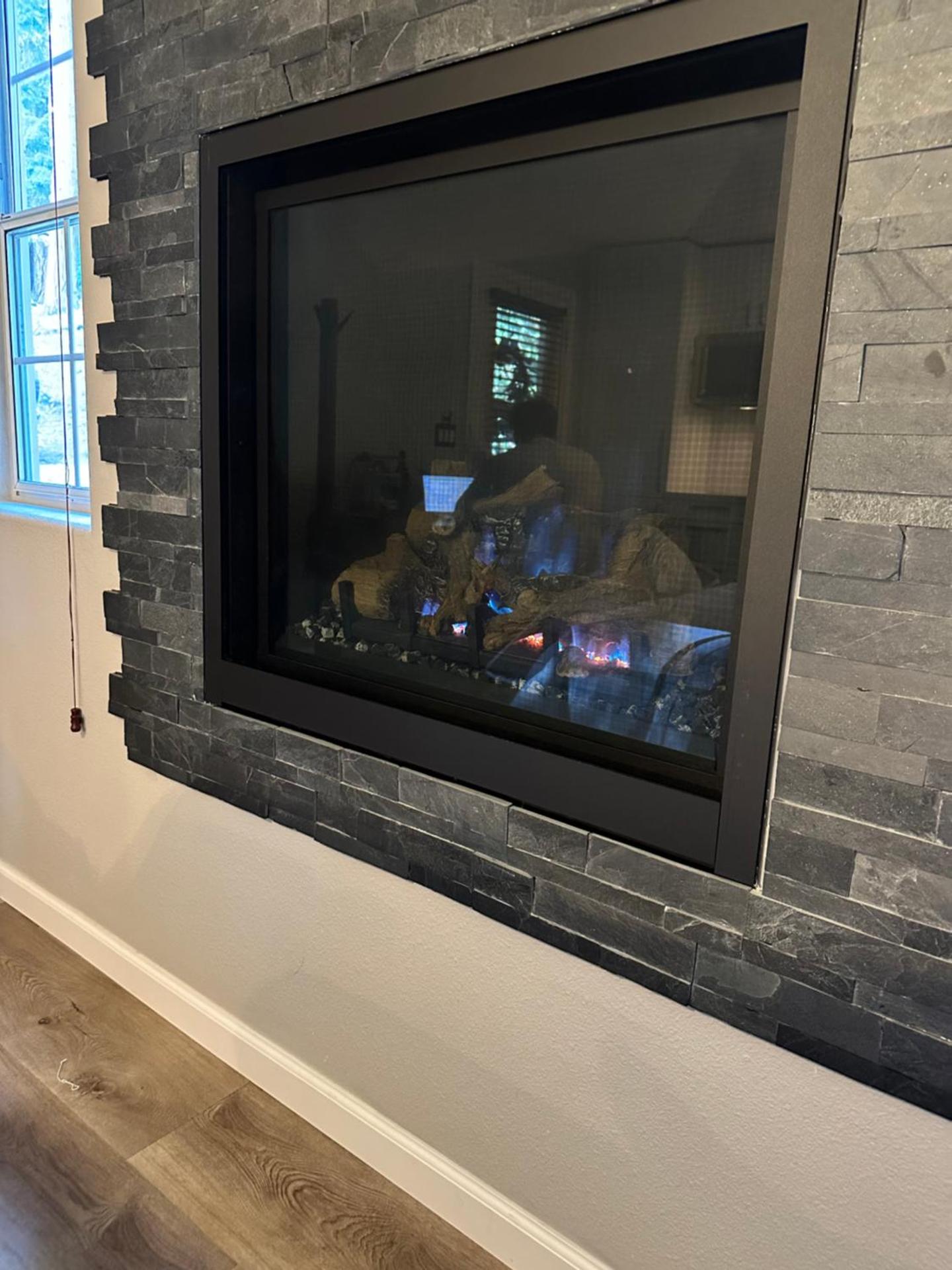 YoBee! Park Reservation Included! Heart of Yosemite - Homey Studios and Breakfast