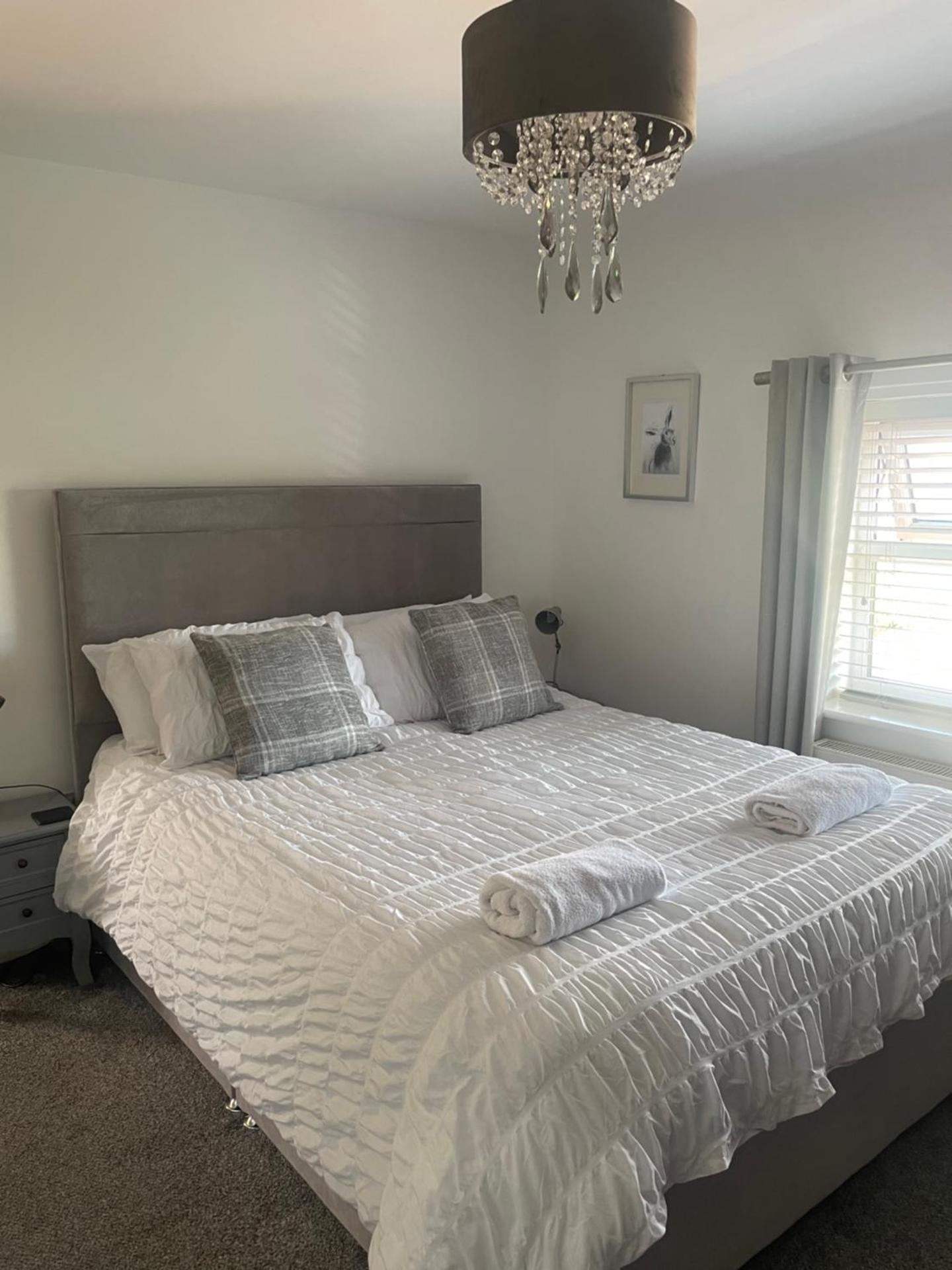 Woodbine Cottage-PART OF ALTON COTTAGES