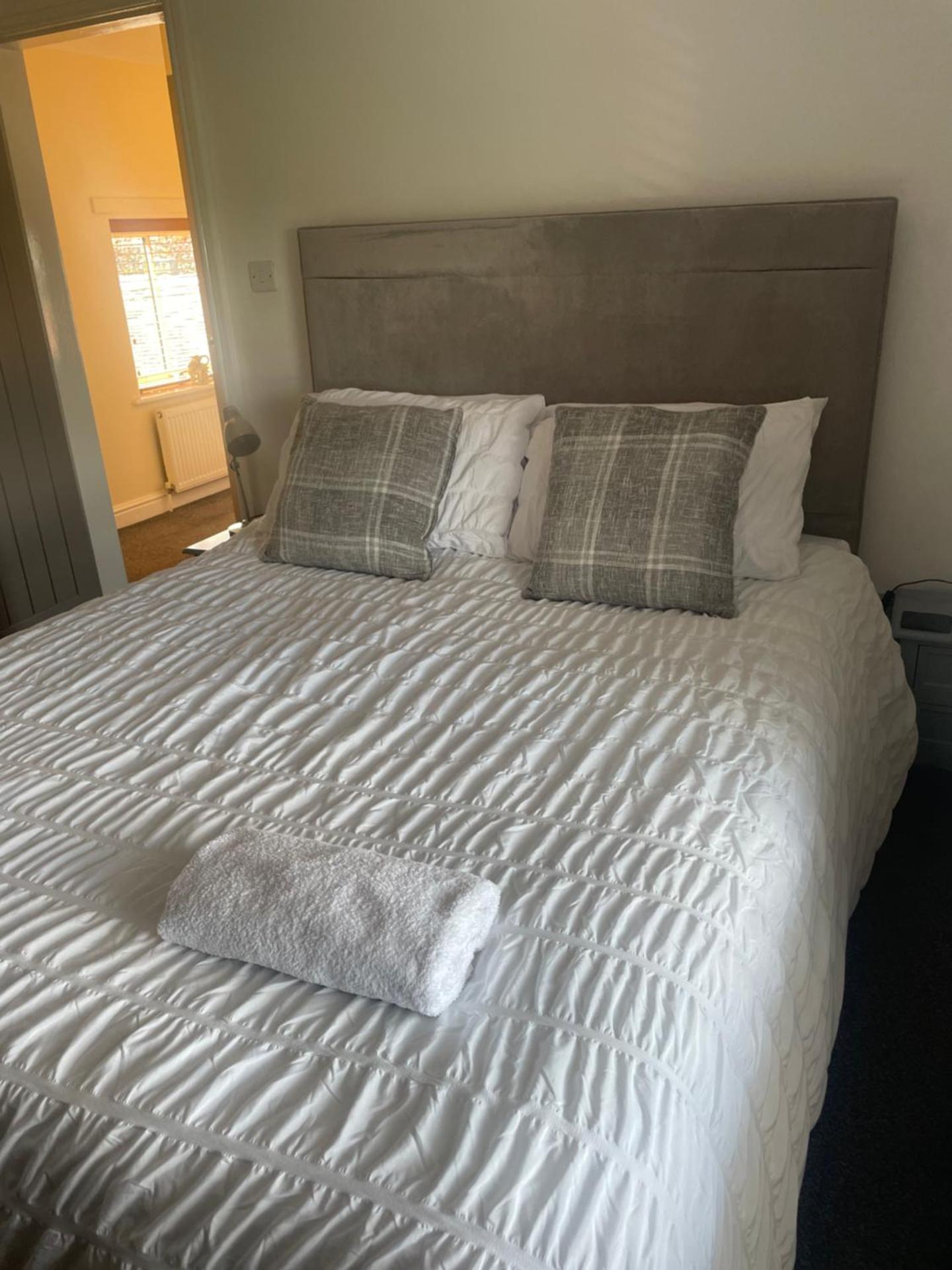 Woodbine Cottage-PART OF ALTON COTTAGES