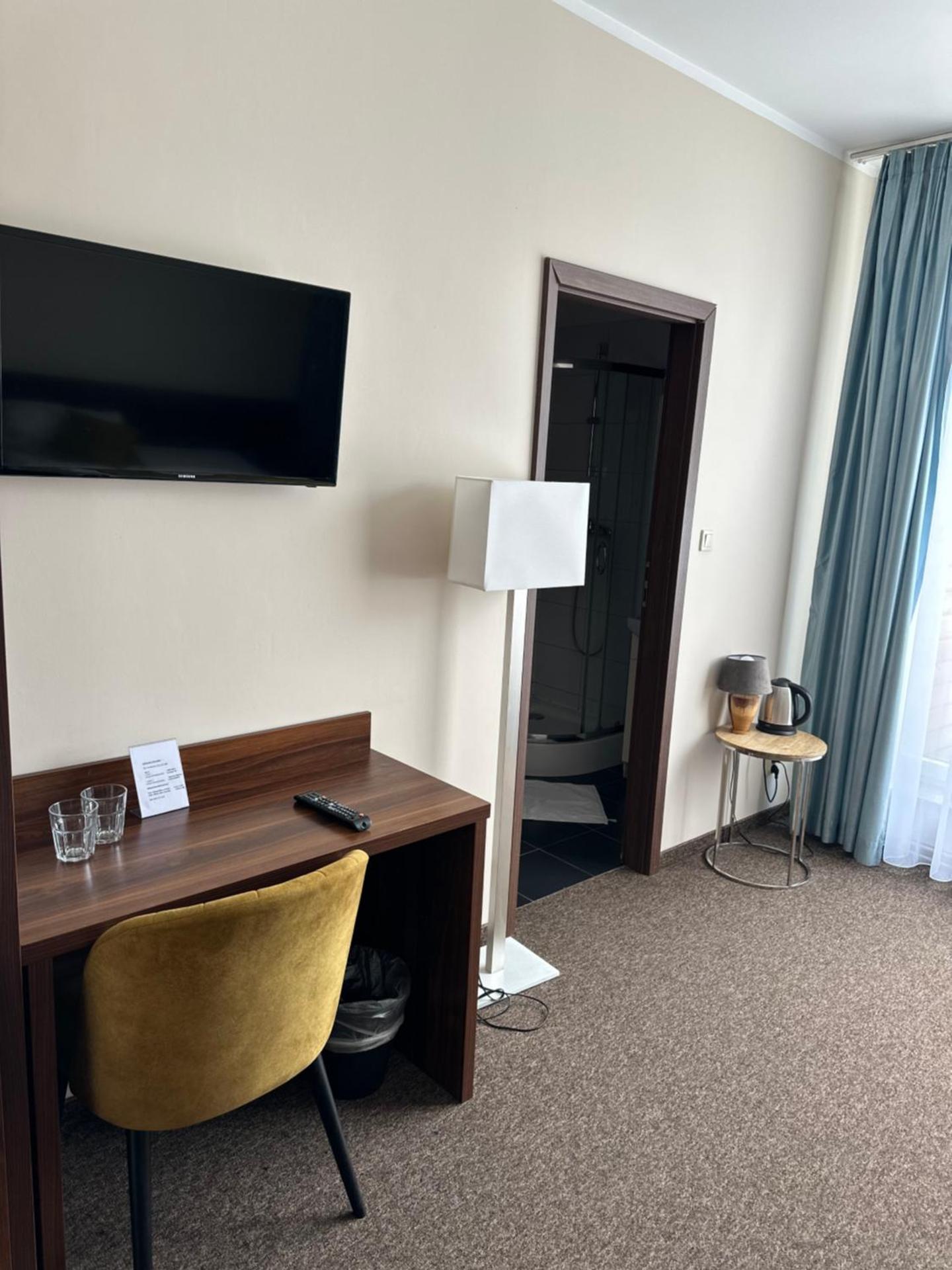 NOCLEGI Kolonia Wokulskiego 4