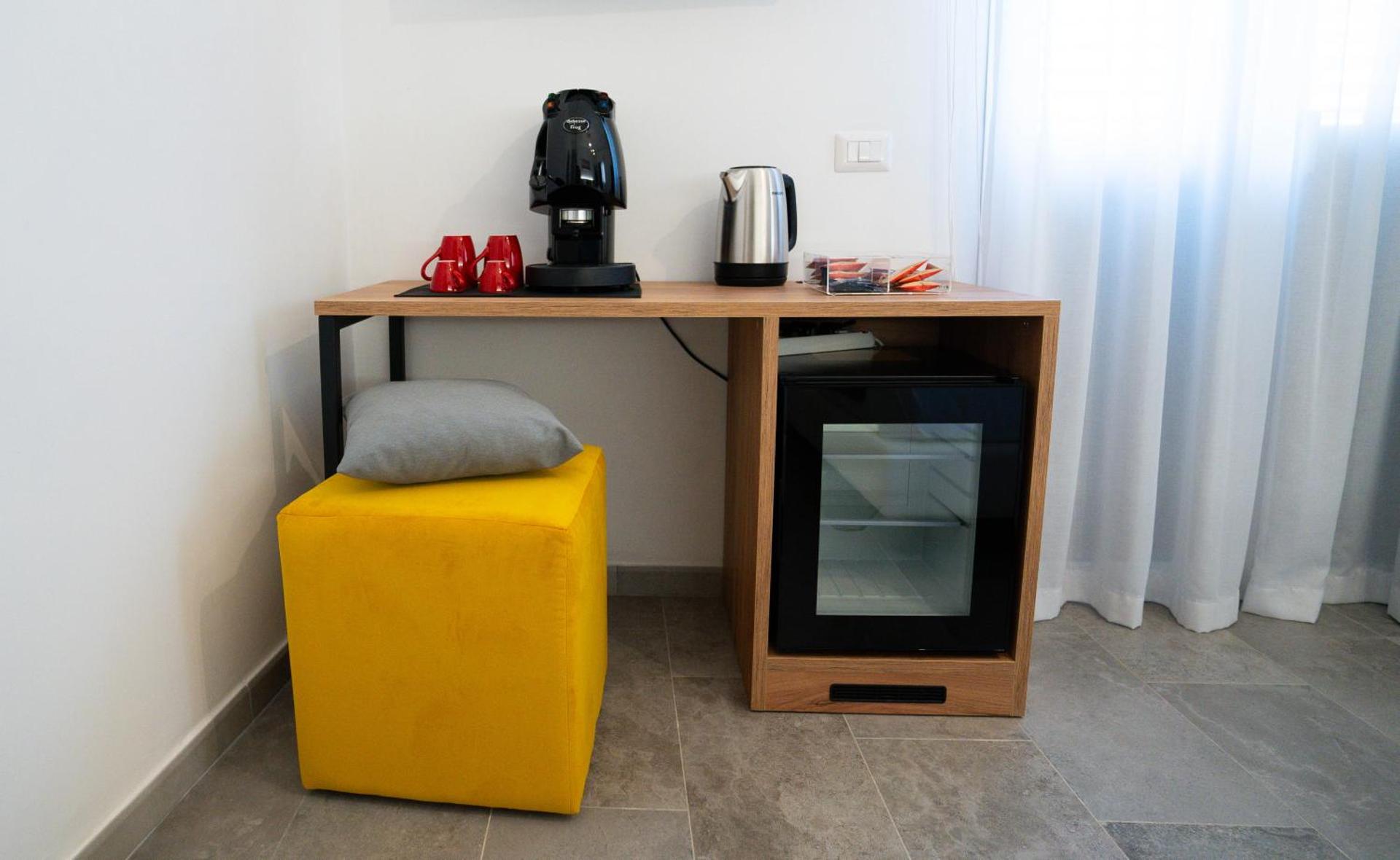 Coffee/tea facilities