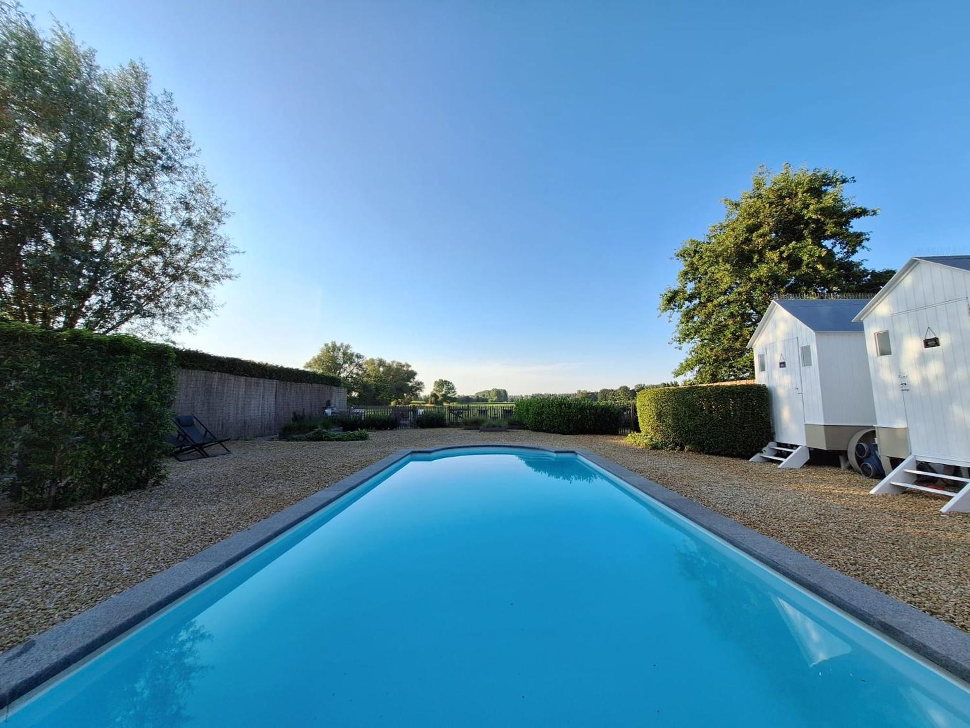 Casa-Cosi, tourist & business suites & flats with reserved parking included, private sauna