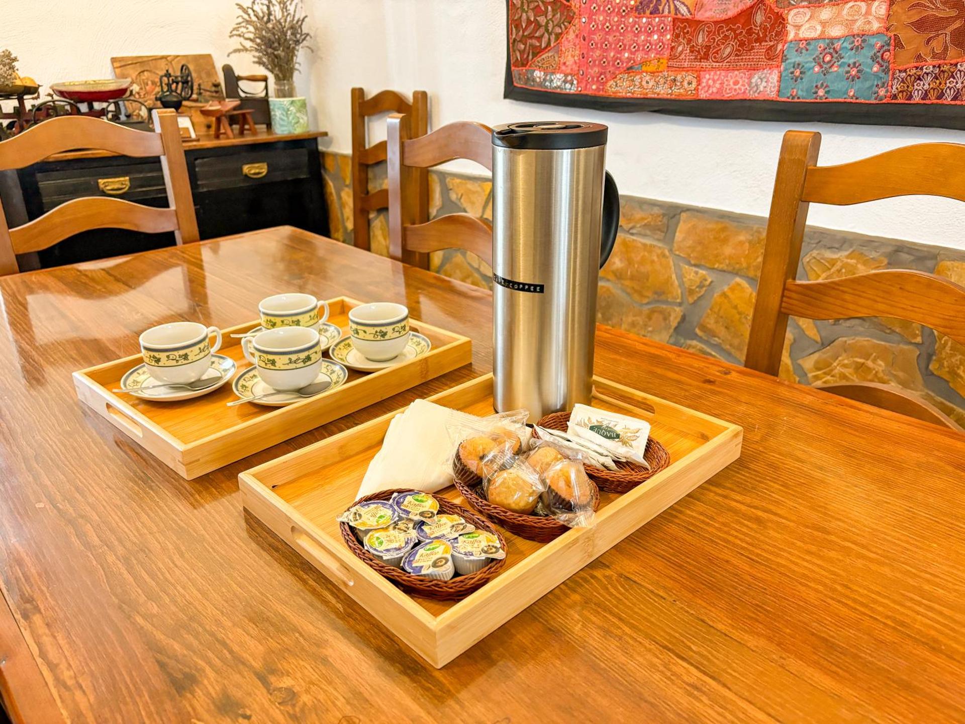 Coffee/tea facilities