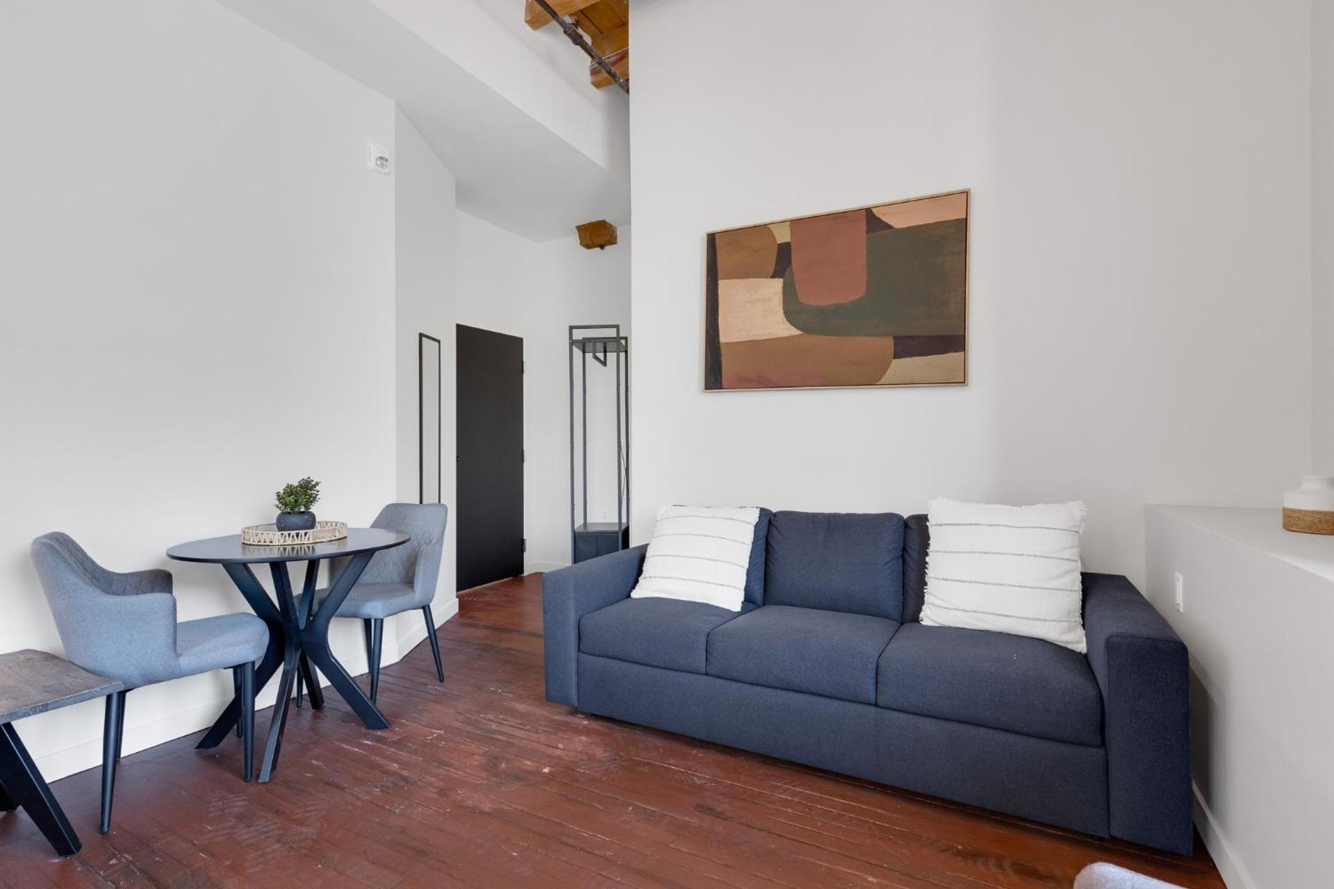 The Little Prince Rooms-Old Montreal