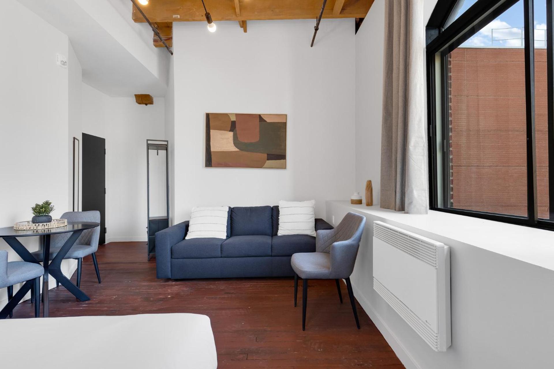 The Little Prince Rooms-Old Montreal