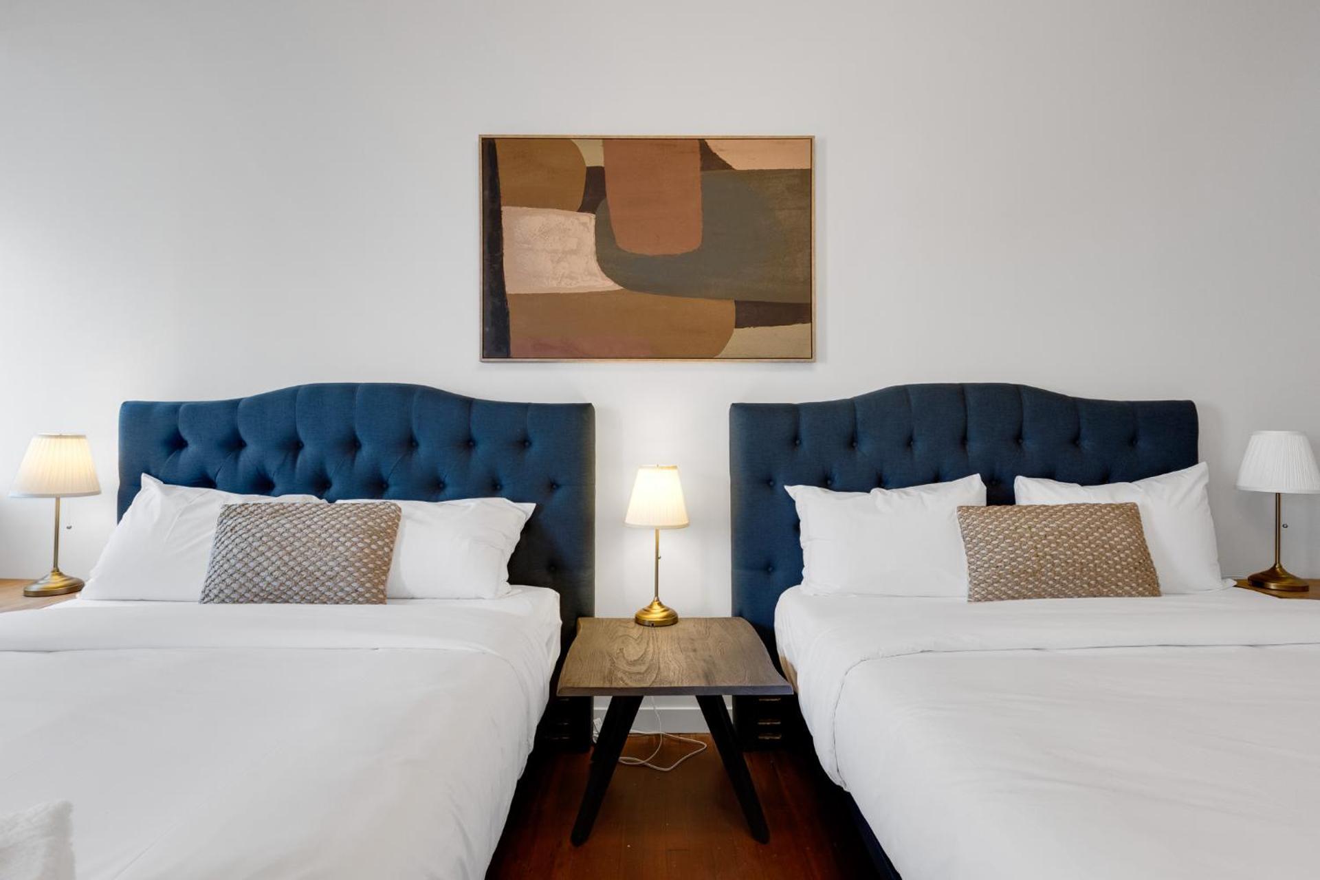 The Little Prince Rooms-Old Montreal