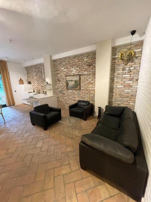 Kleine Backsteinloft