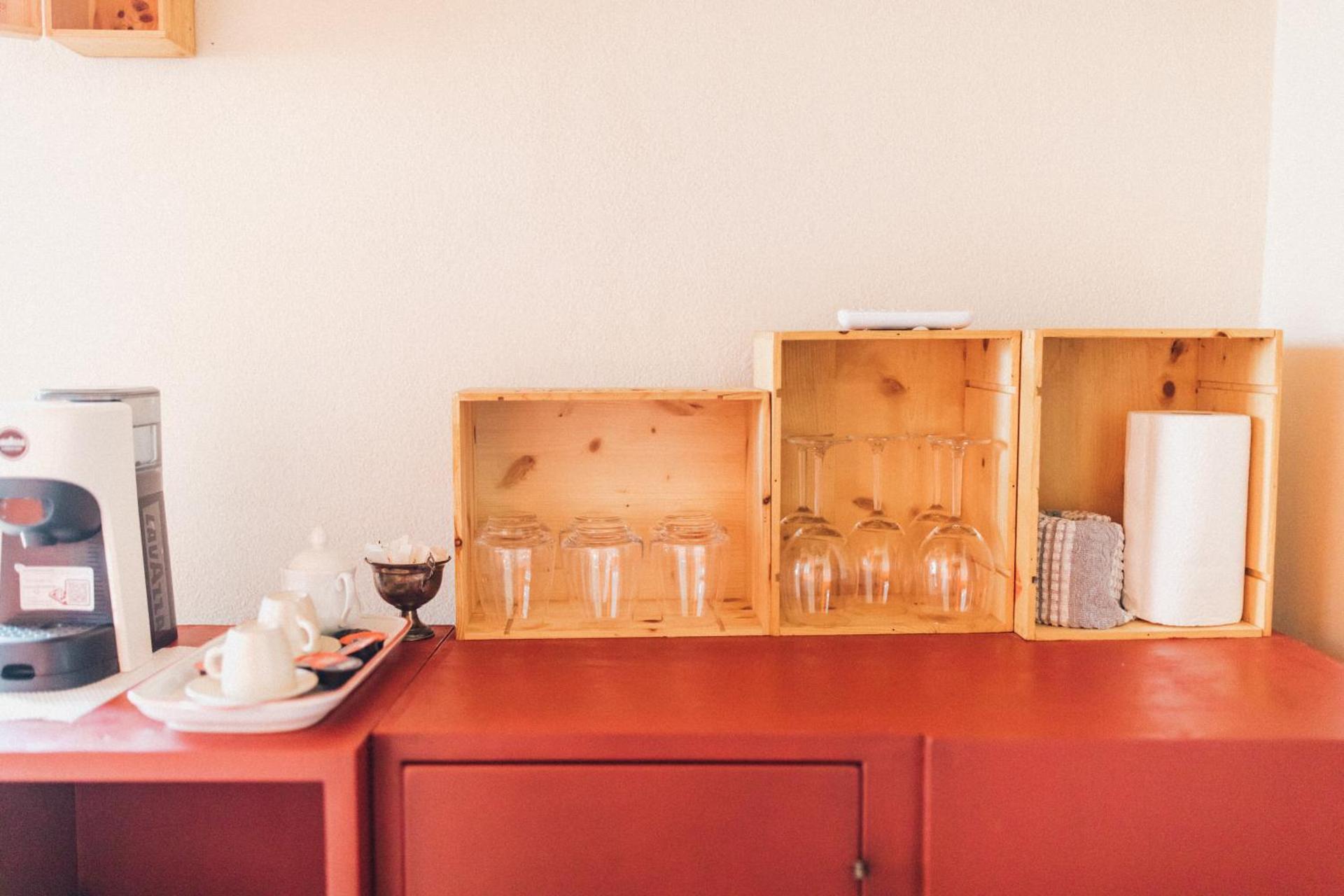 Coffee/tea facilities