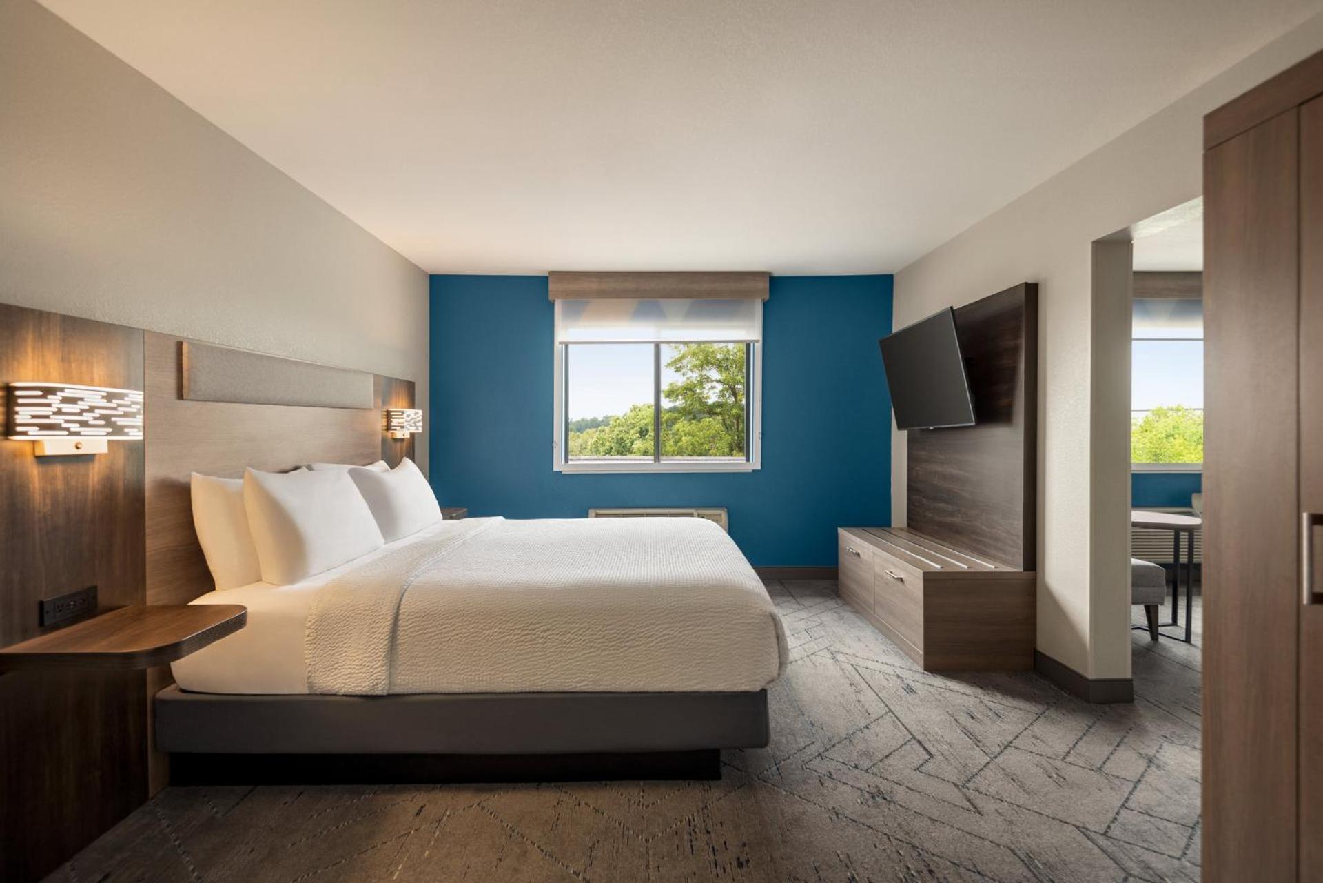 Photo of the whole room