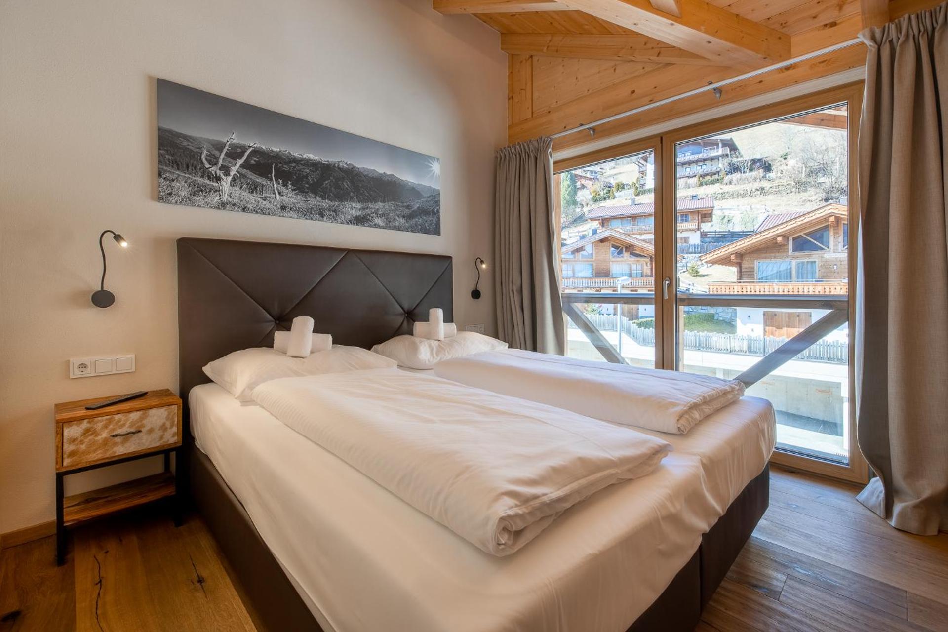 Penthouse Apartment 3C