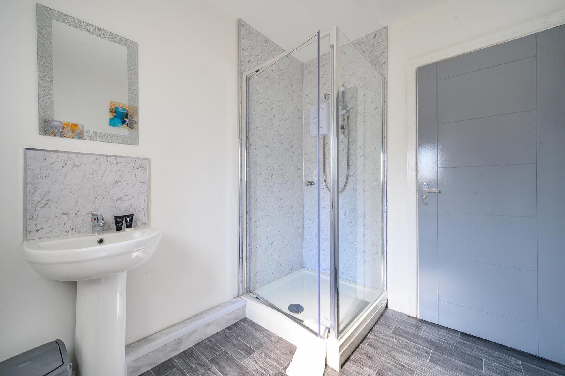 -RA 2F 421- For your Relaxed,Cosy stay,Parking