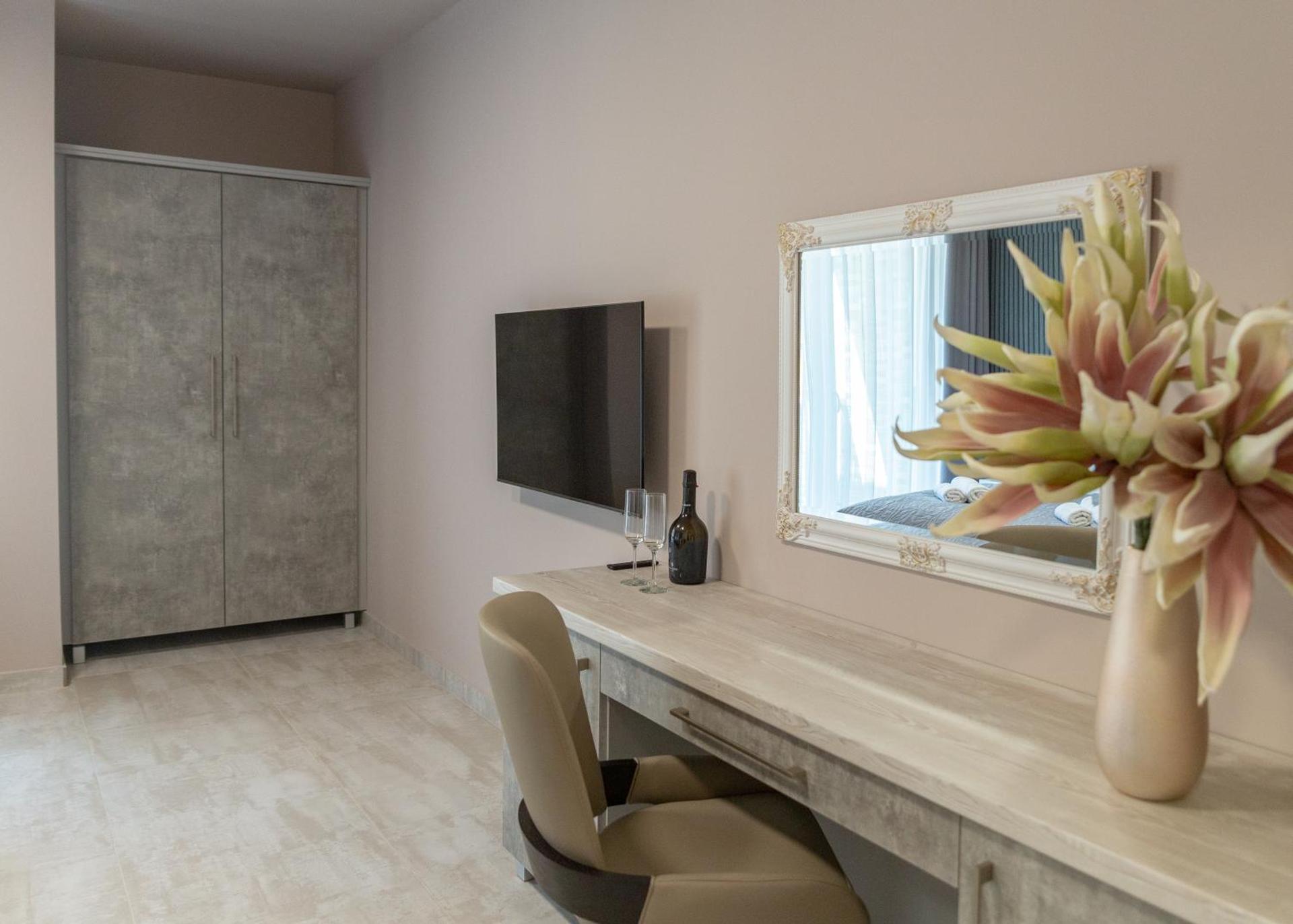 Maya Panzio-Rezidencia