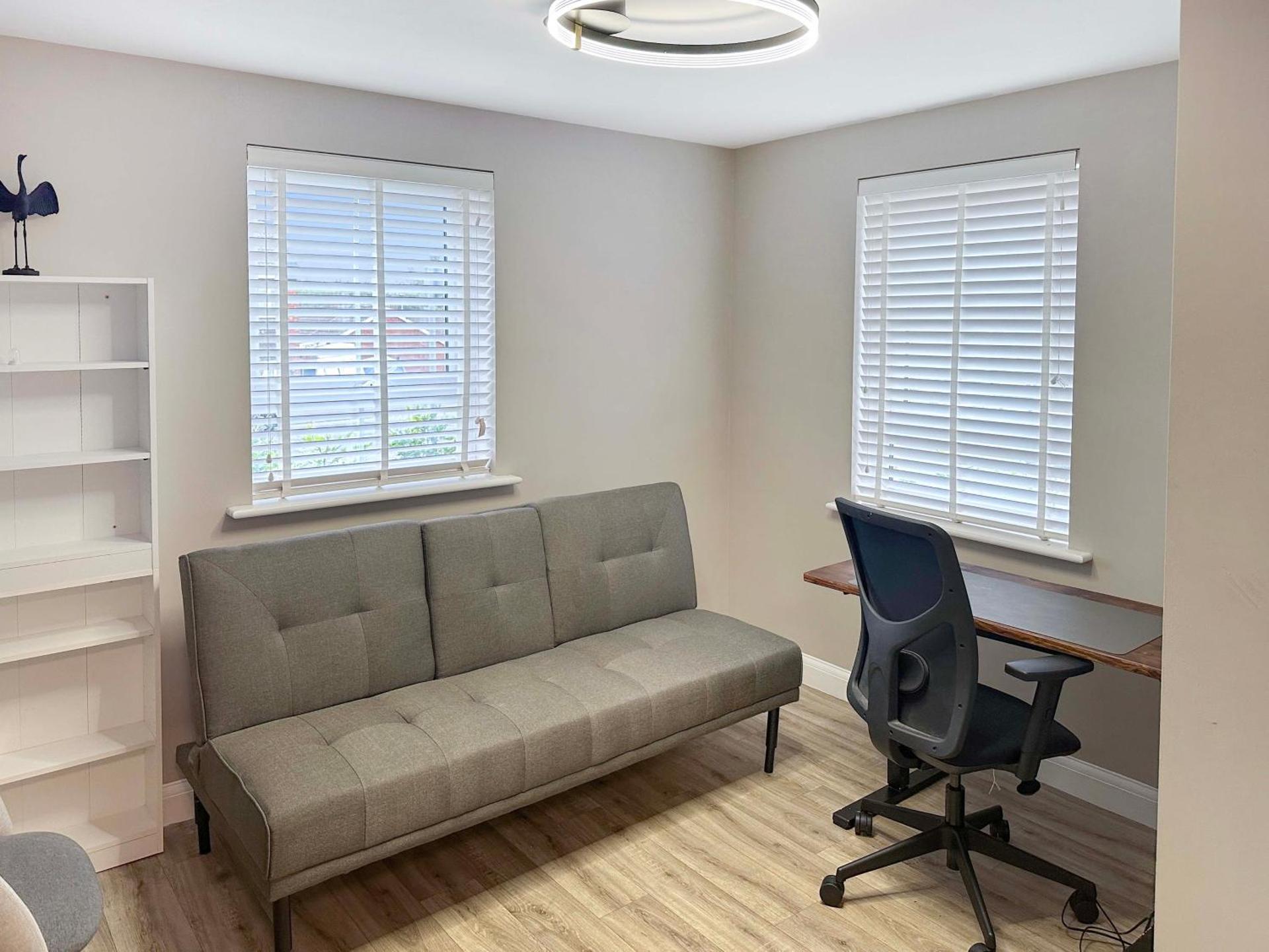 Sheffield Detached Charming 4bd Home