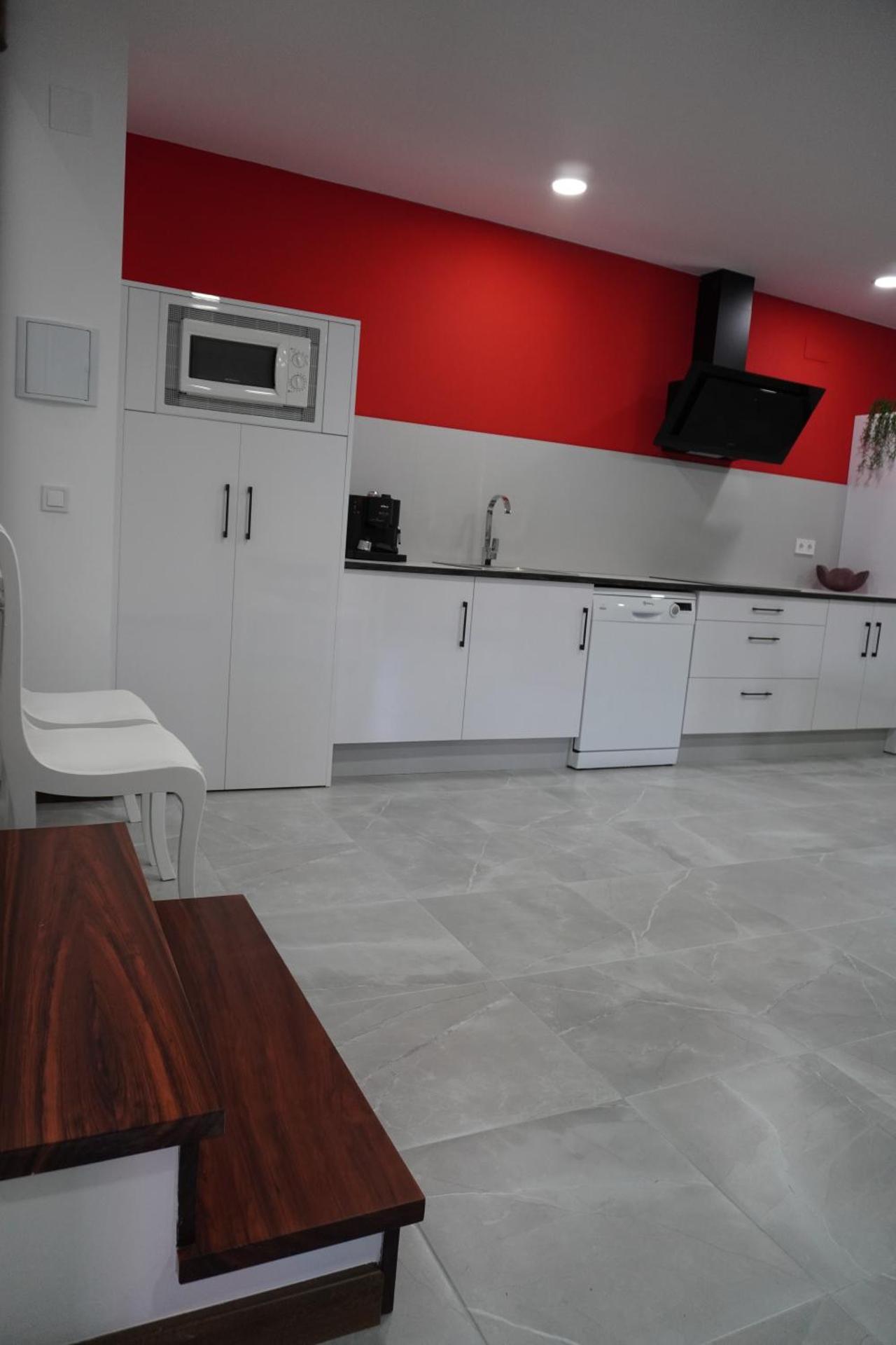 Kitchen or kitchenette