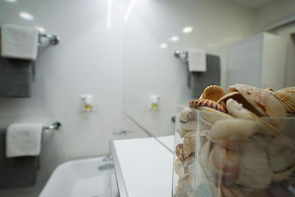 Cozy apartment with garage