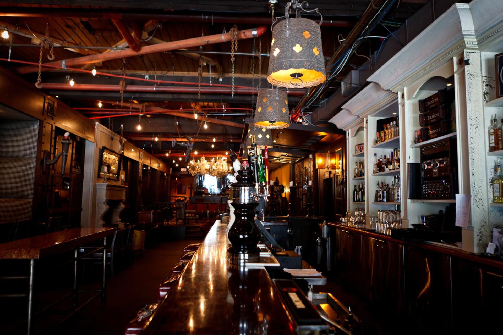 Restaurant/places to eat