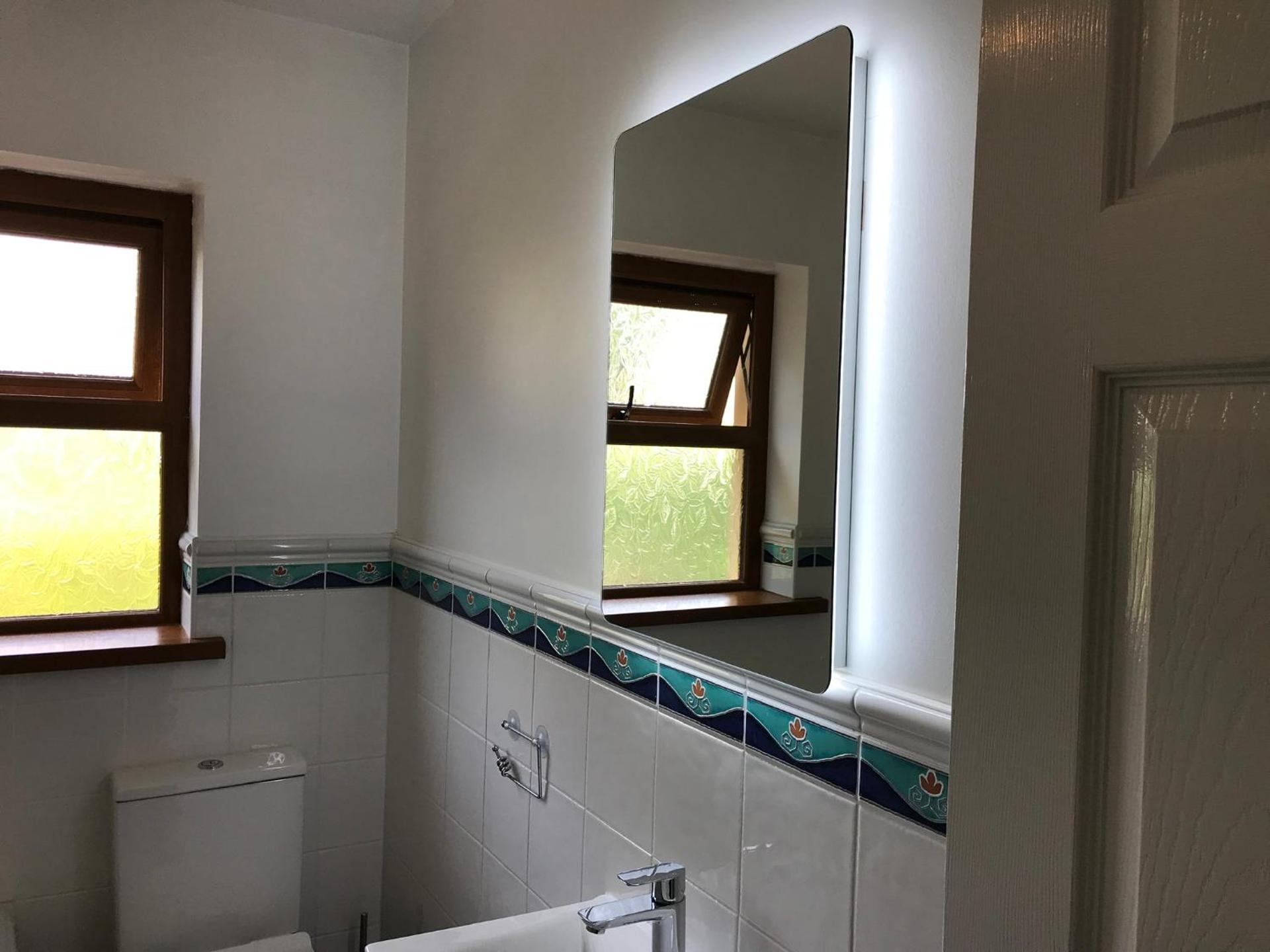 Kesh Lakeside Cottage