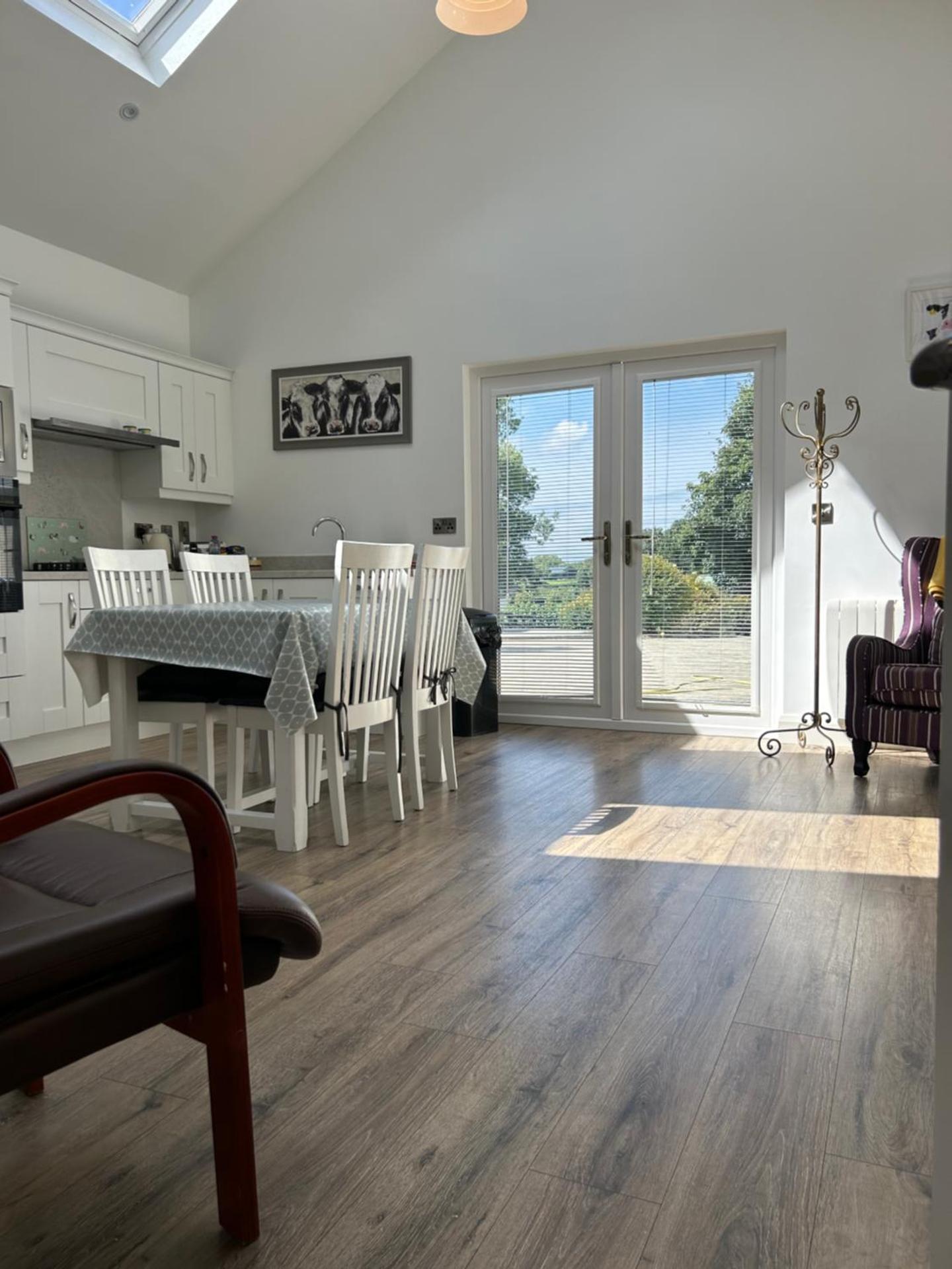 Sèid Bò - Sleeps 6 -Private 6 Person wood burning HotTub