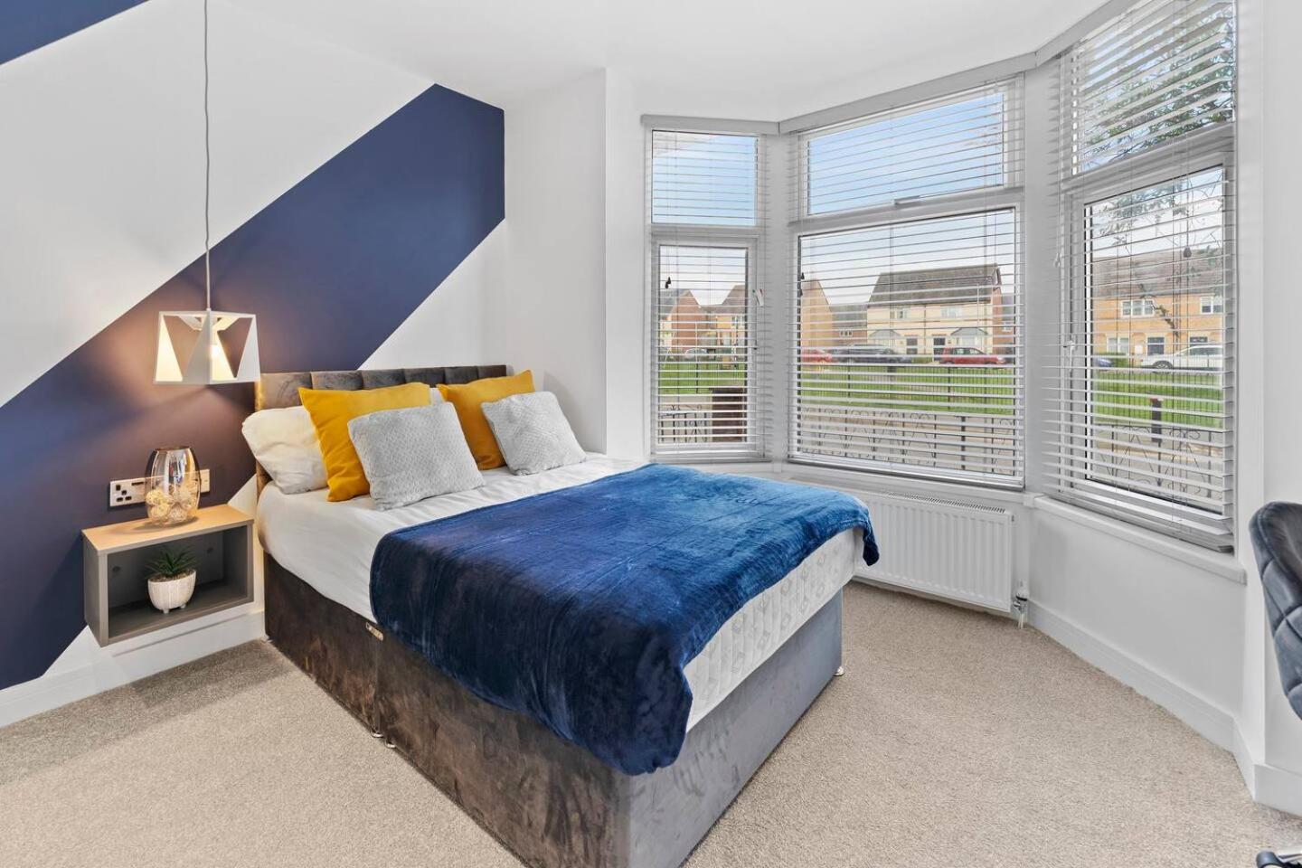 Westland House En-suite Whole