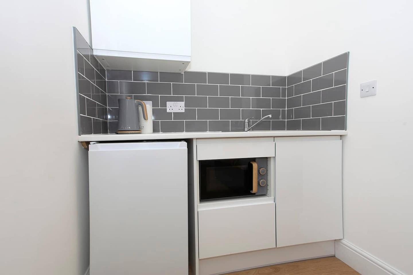 Westfield House Ensuites - Whole