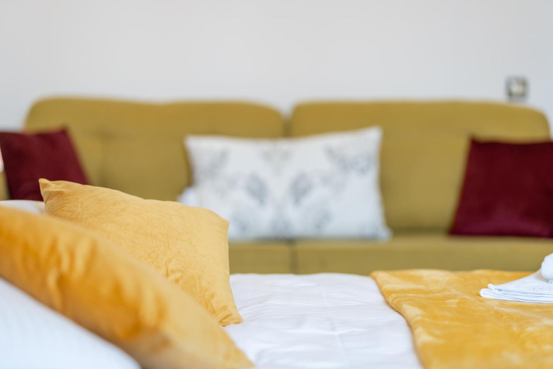 Cozy spacious 5 star accommodation in the heart of historic center