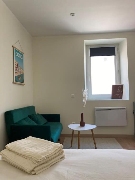 Hyper centre - Ecusson