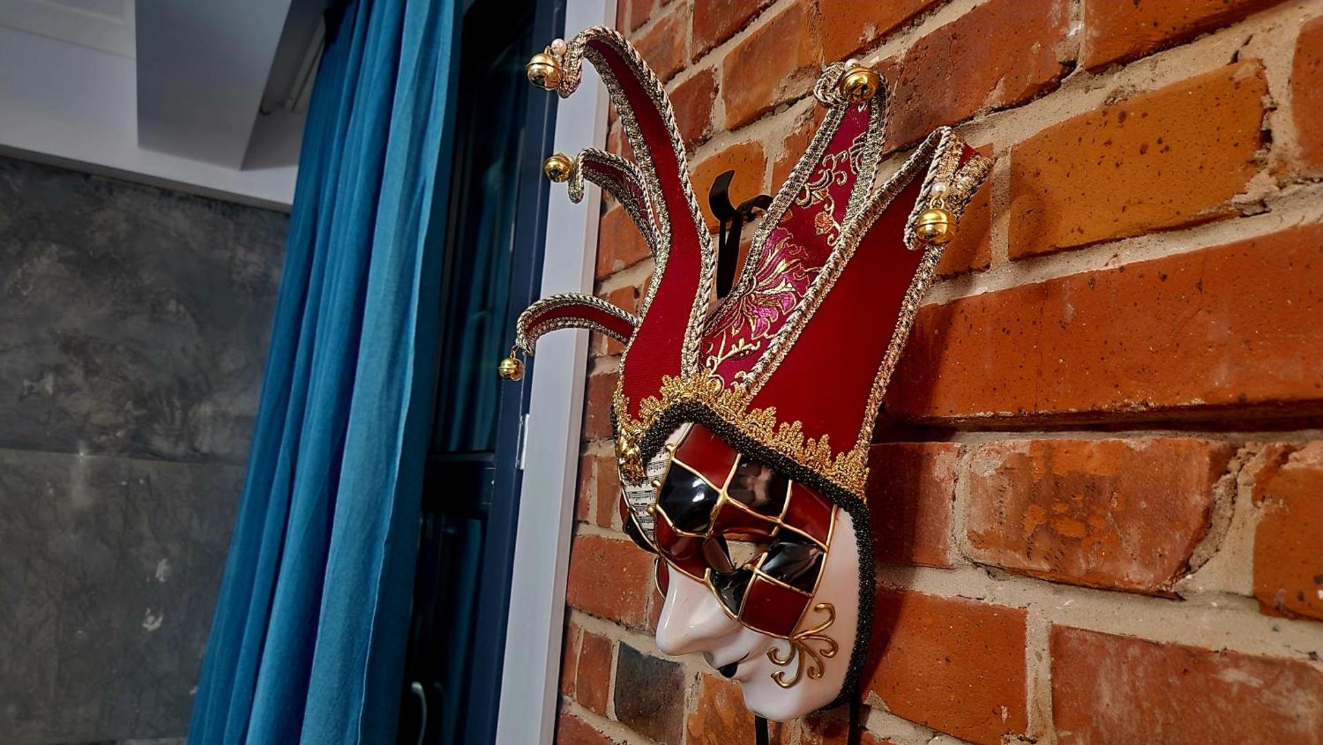 Przytulna Kawalerka w Kamienicy