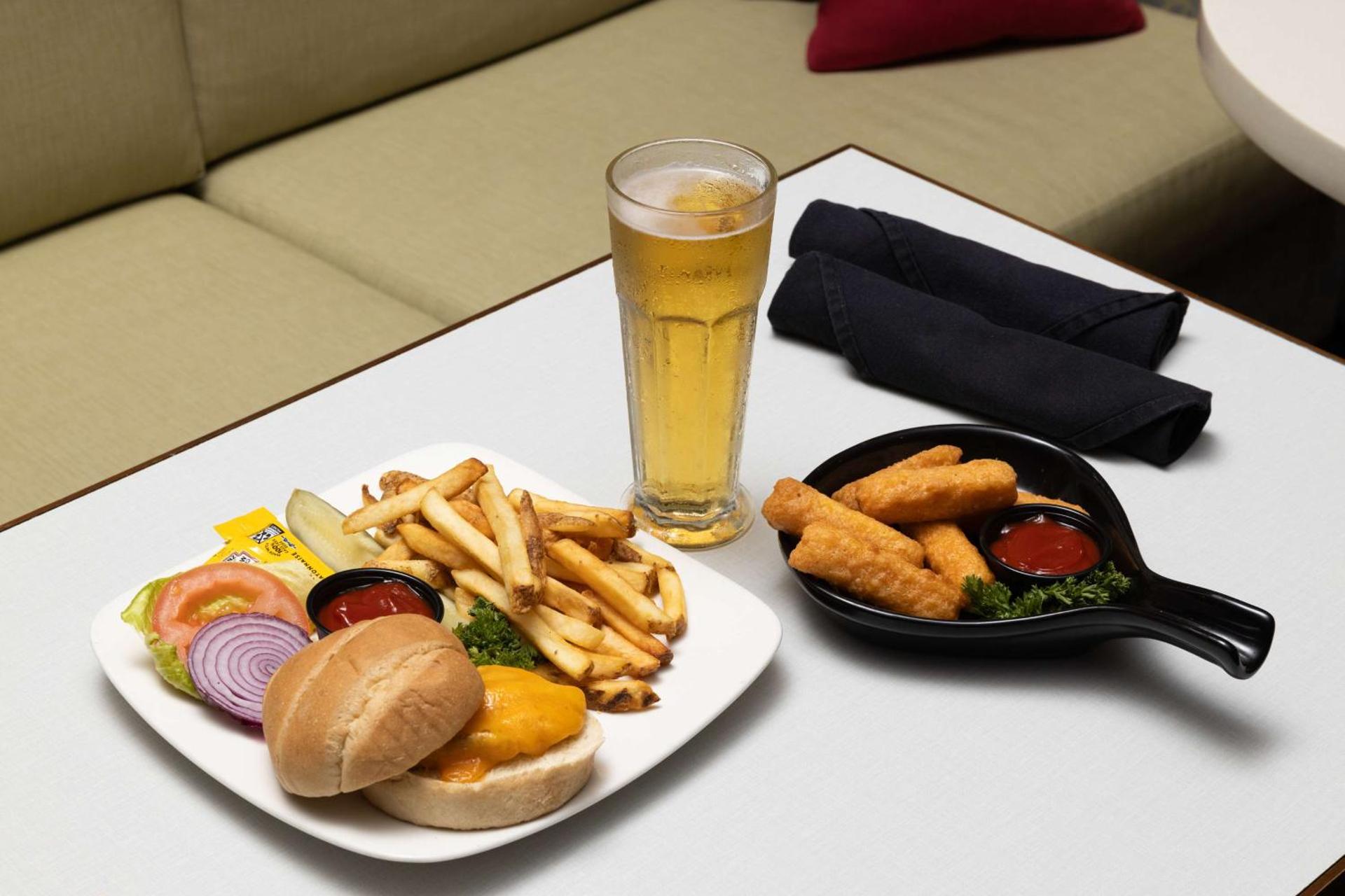 Restaurant/places to eat