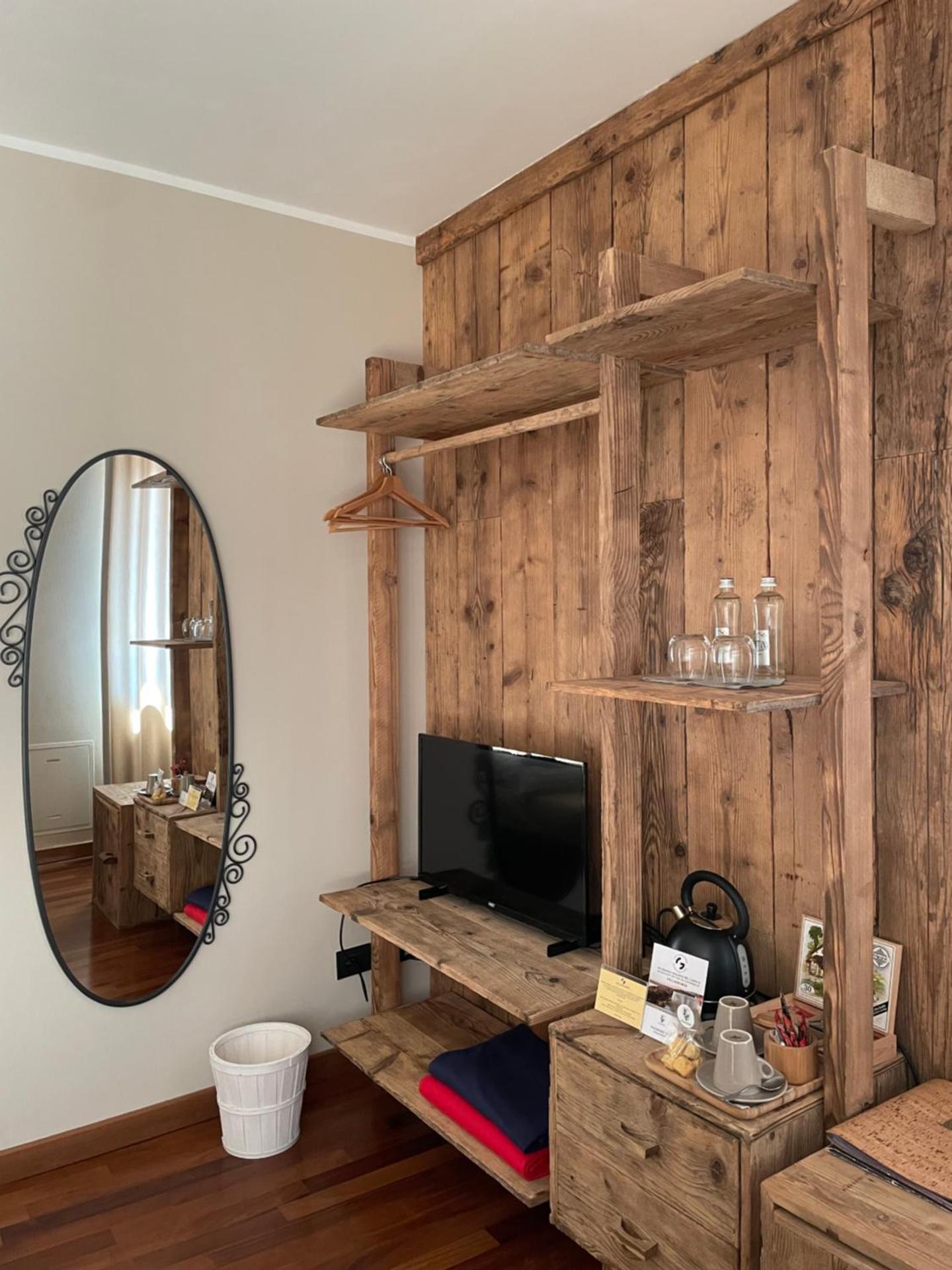 Triple Room with Private Bathroom