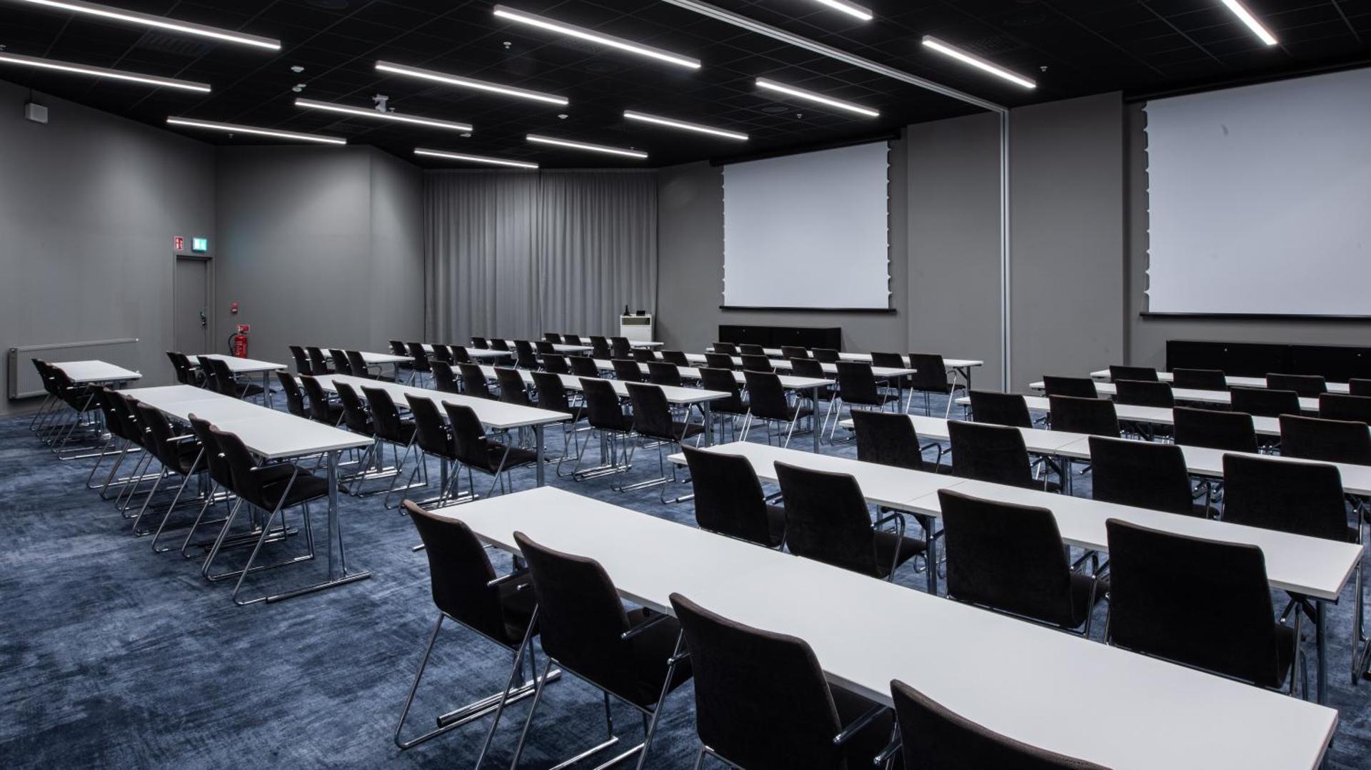 Meeting/conference room