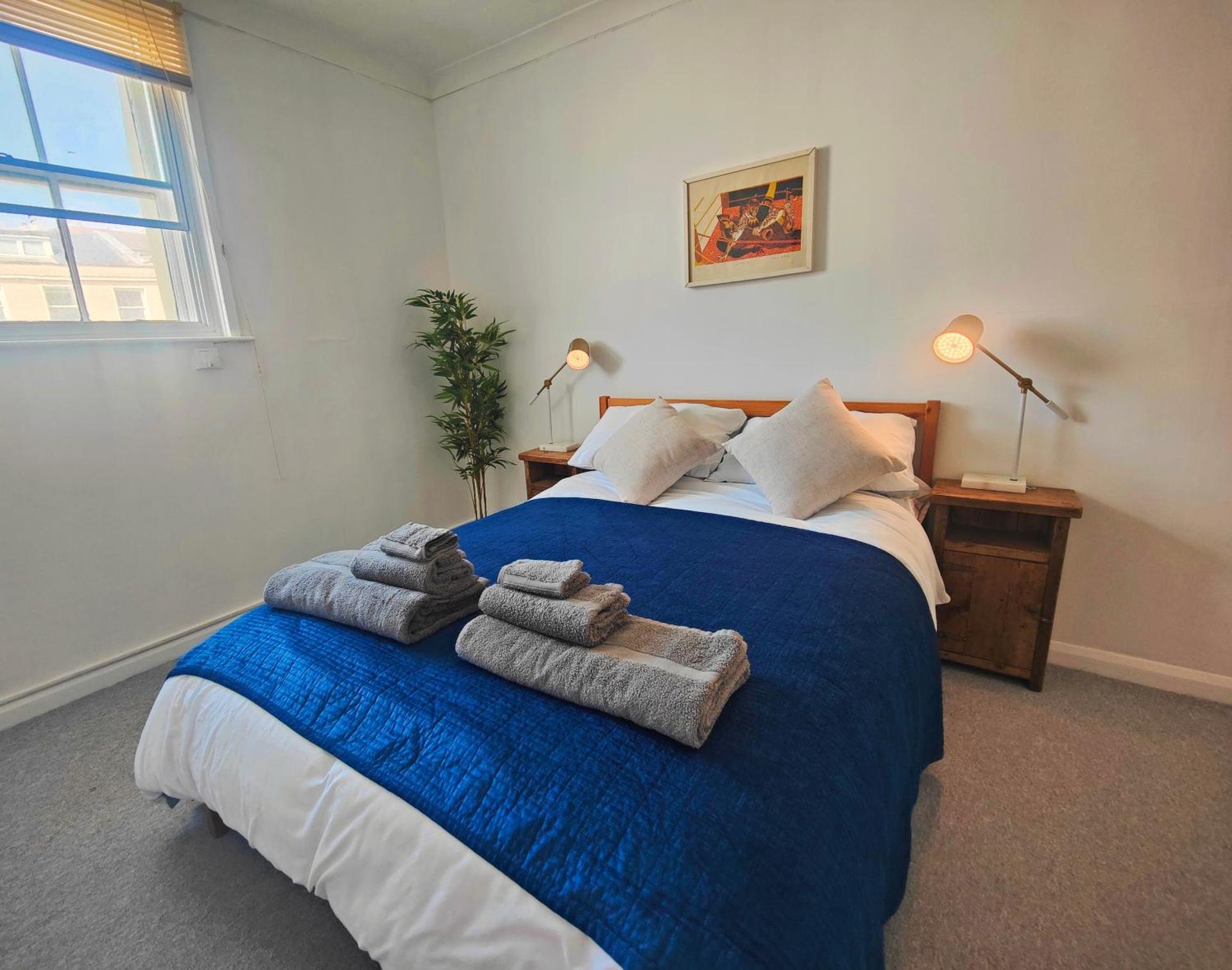 Stunning seafront flat,St Leonards