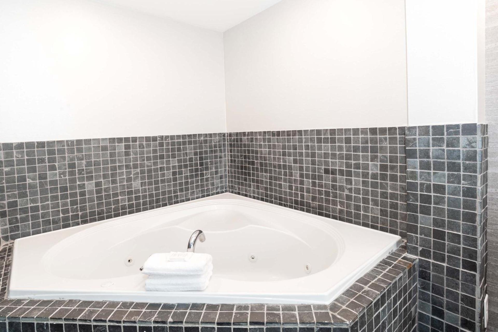 Spa and wellness centre/facilities