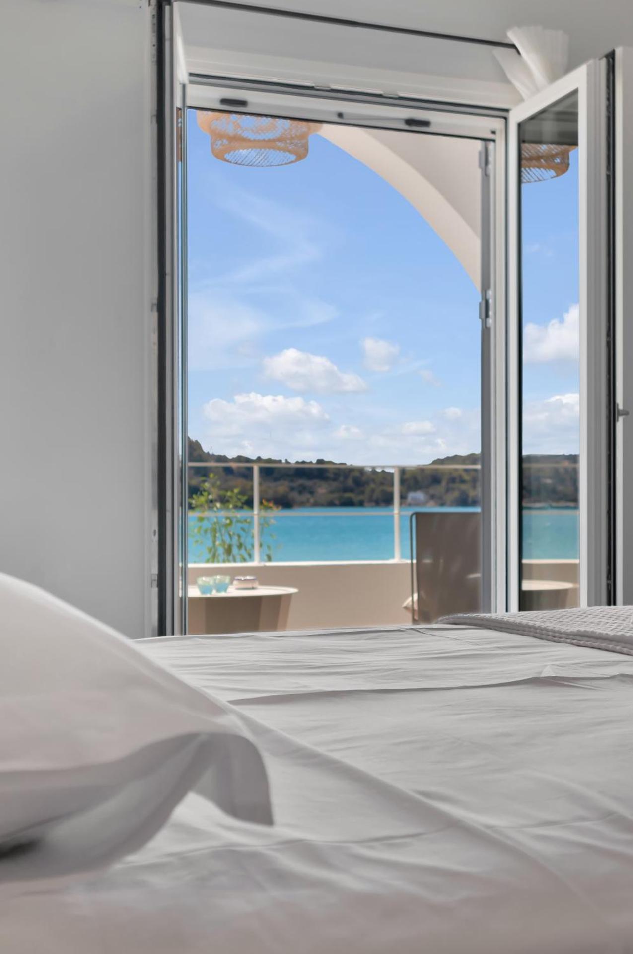 Kavouraki Apartment & Studio