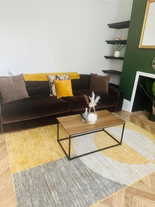 Blessed Princess House With Free Parking