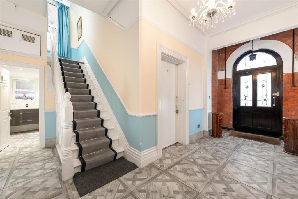 De Parys Guest House - Fully Airconditioned