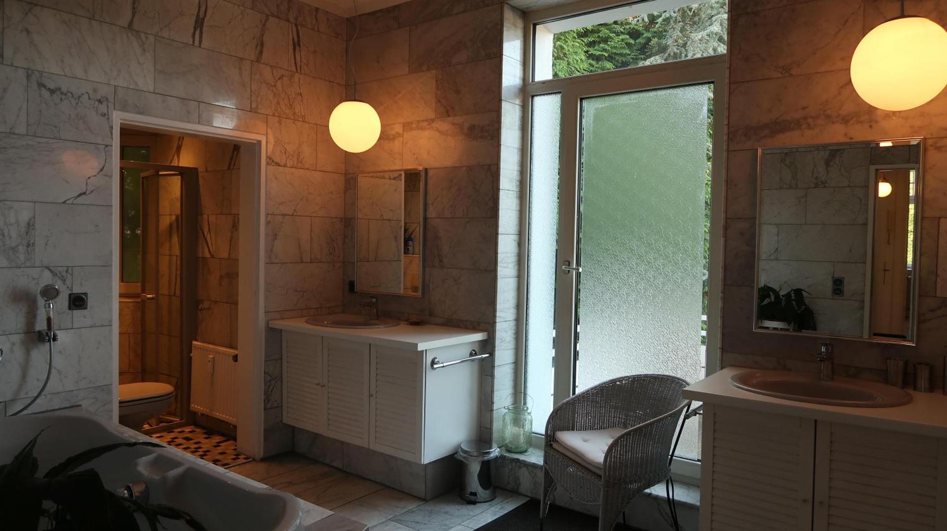 Awesome Erichs Finest