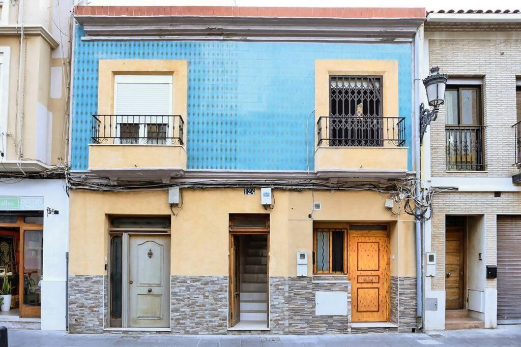 Acogedor Dúplex con terraza interior en la playa