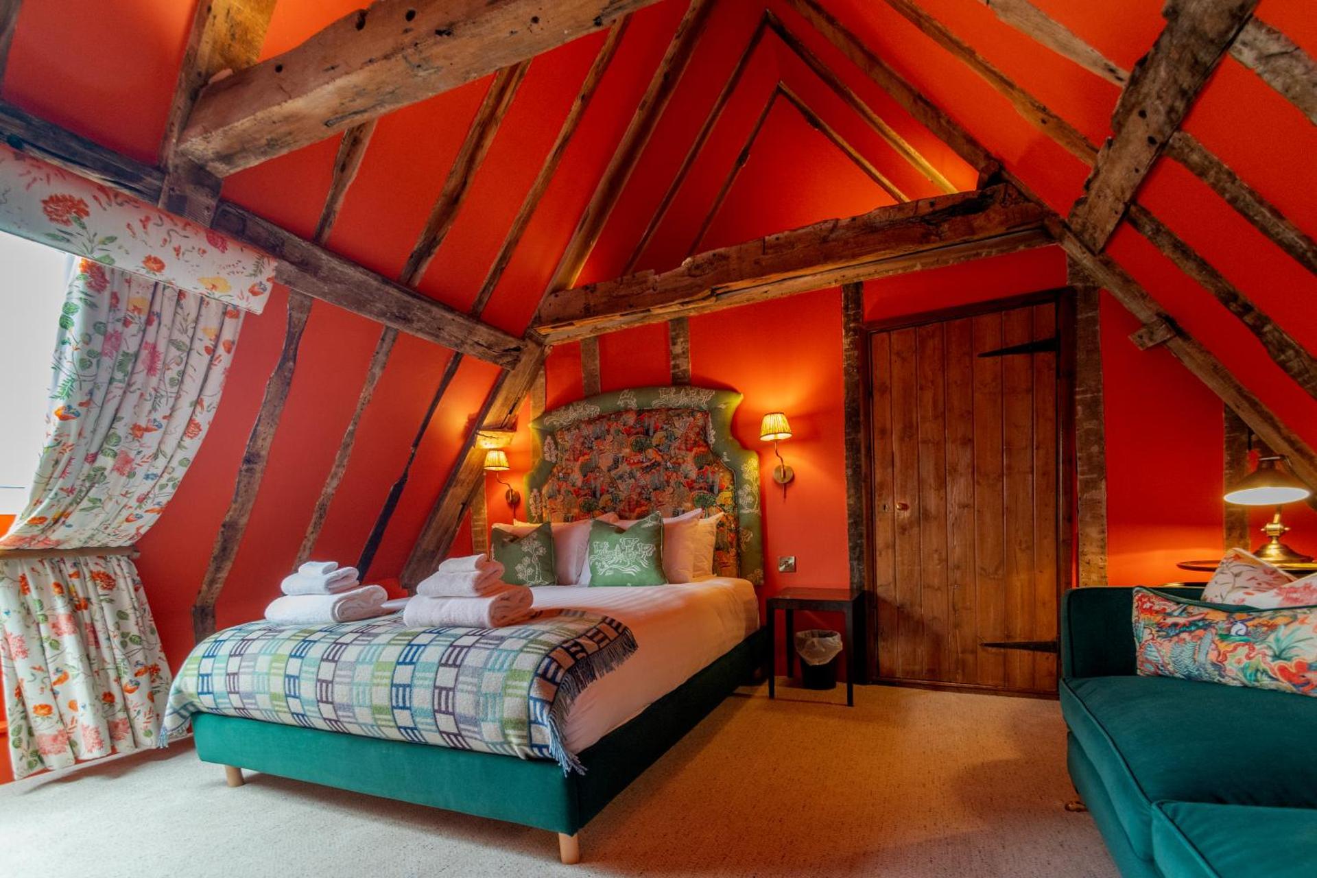 Room 4 - King Size Double Ensuite