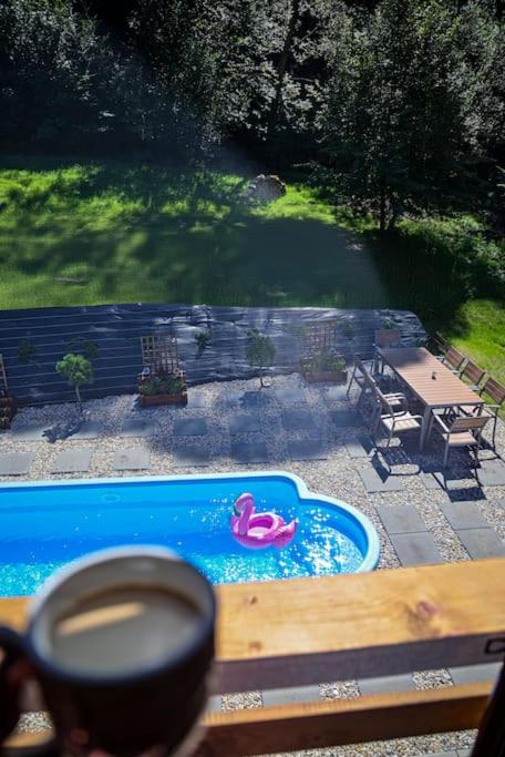 Polana Słowikowa 5 star- domek w górach z jacuzzi, sauna,basen,ogród z lasem, kominek i narty